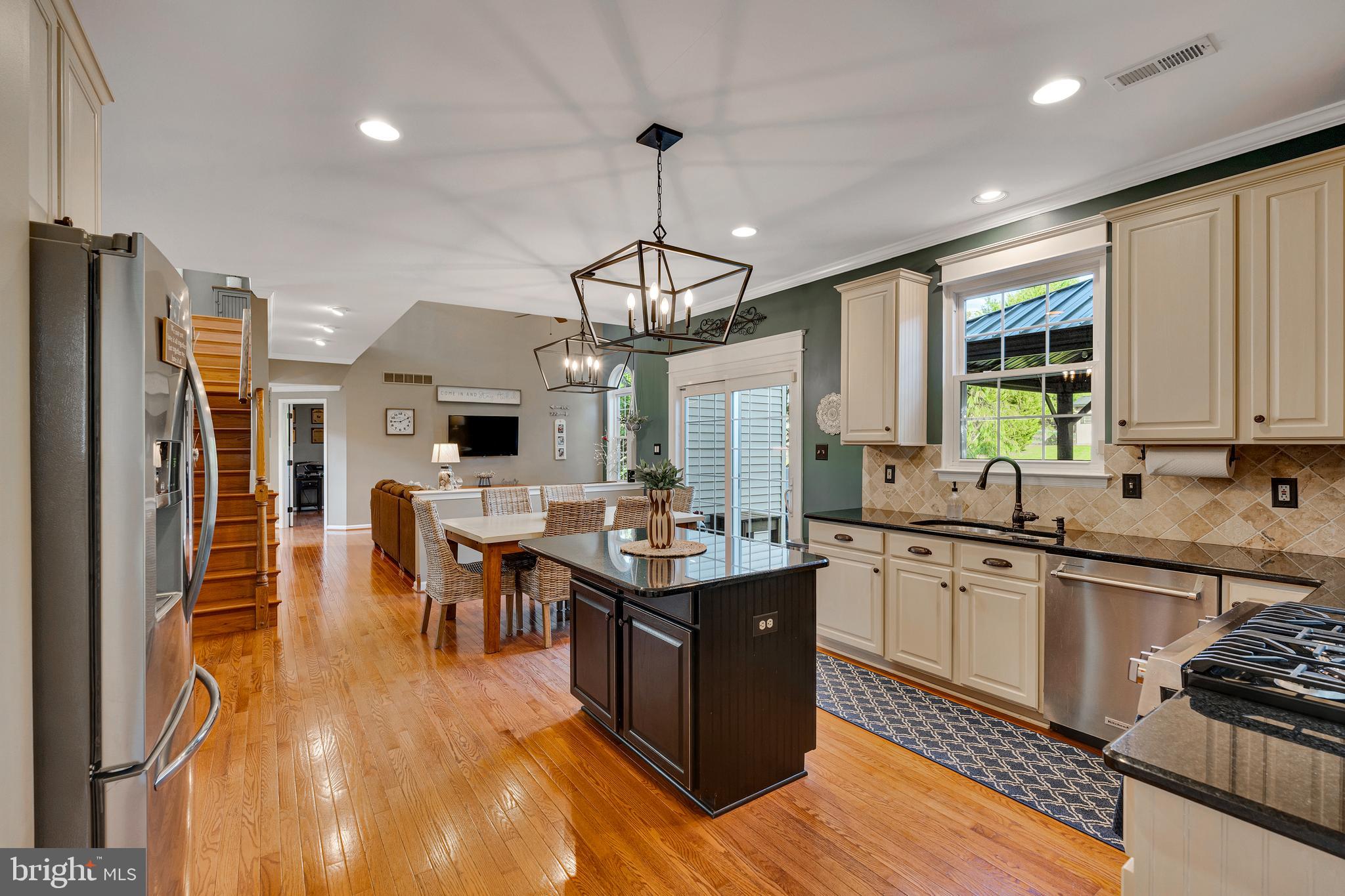 FAIRCREST ESTATES - Residential