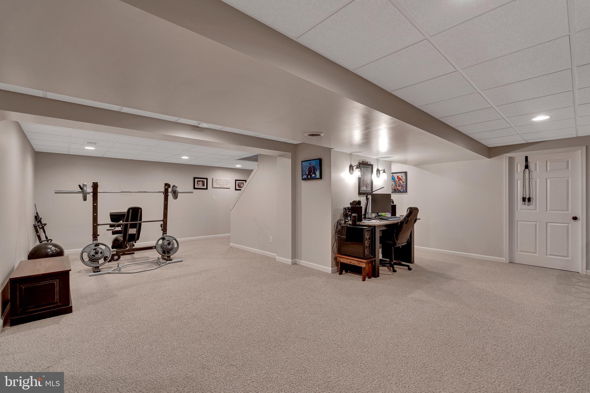 FAIRCREST ESTATES - Residential