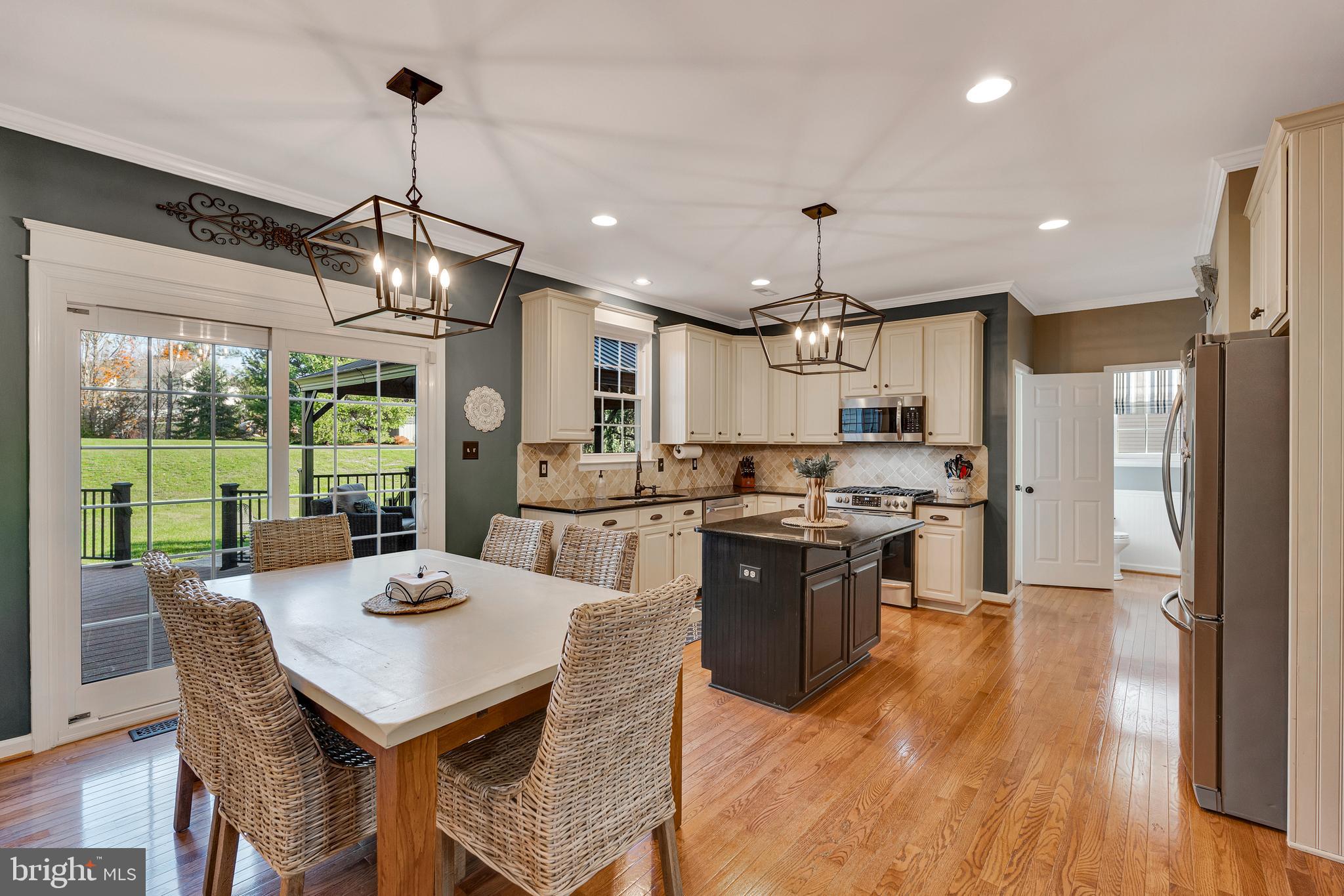 FAIRCREST ESTATES - Residential