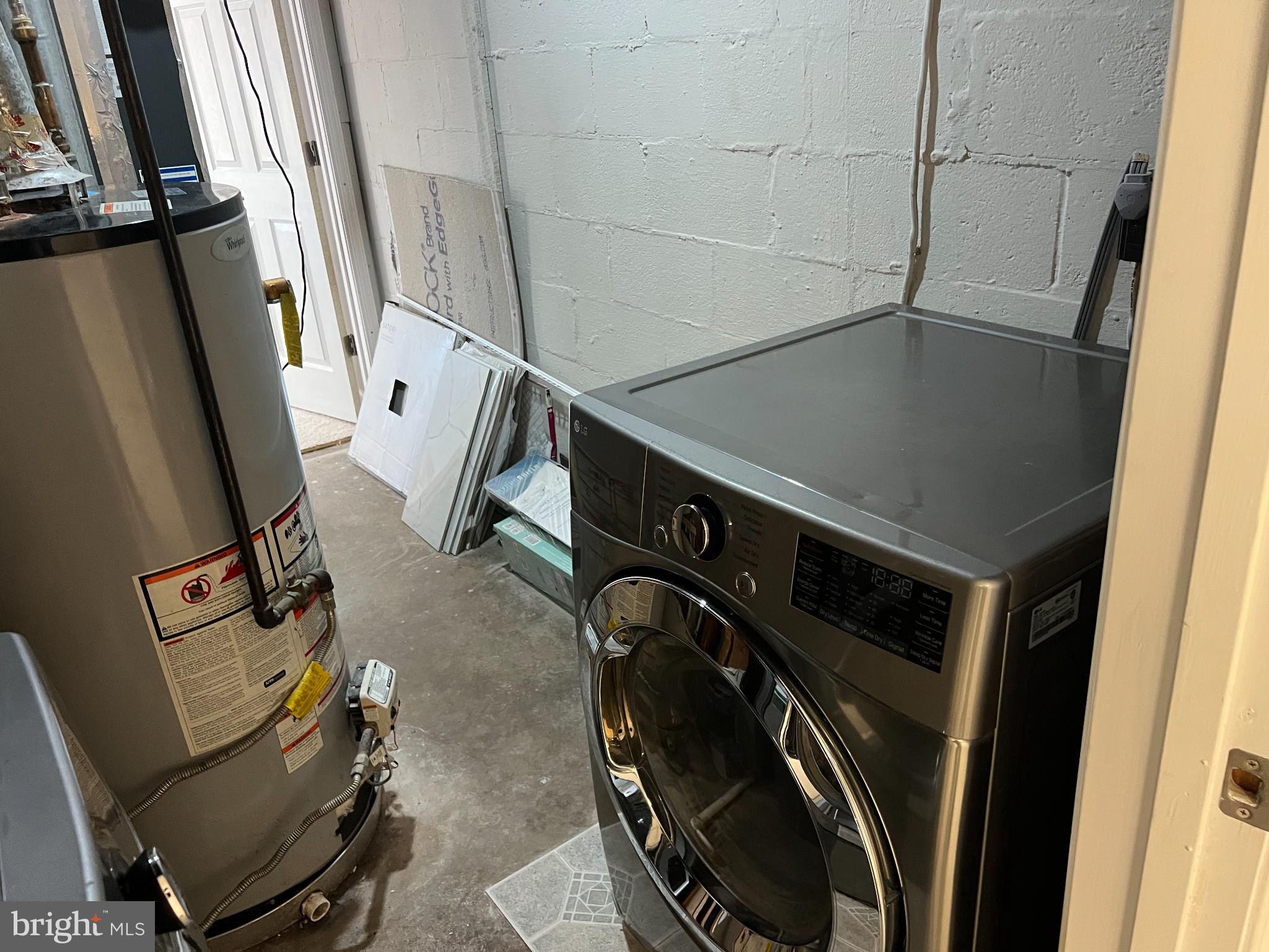 DALE CITY - Residential Lease