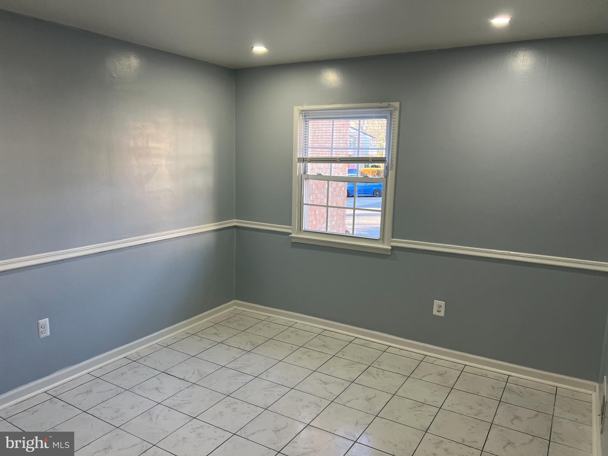 DALE CITY - Residential Lease