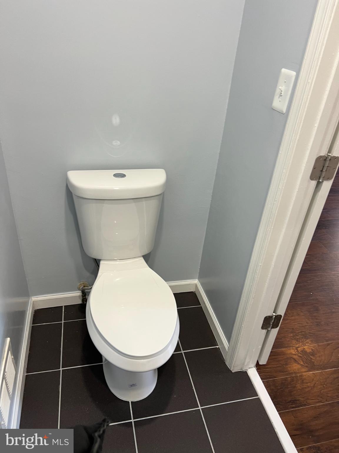 DALE CITY - Residential Lease