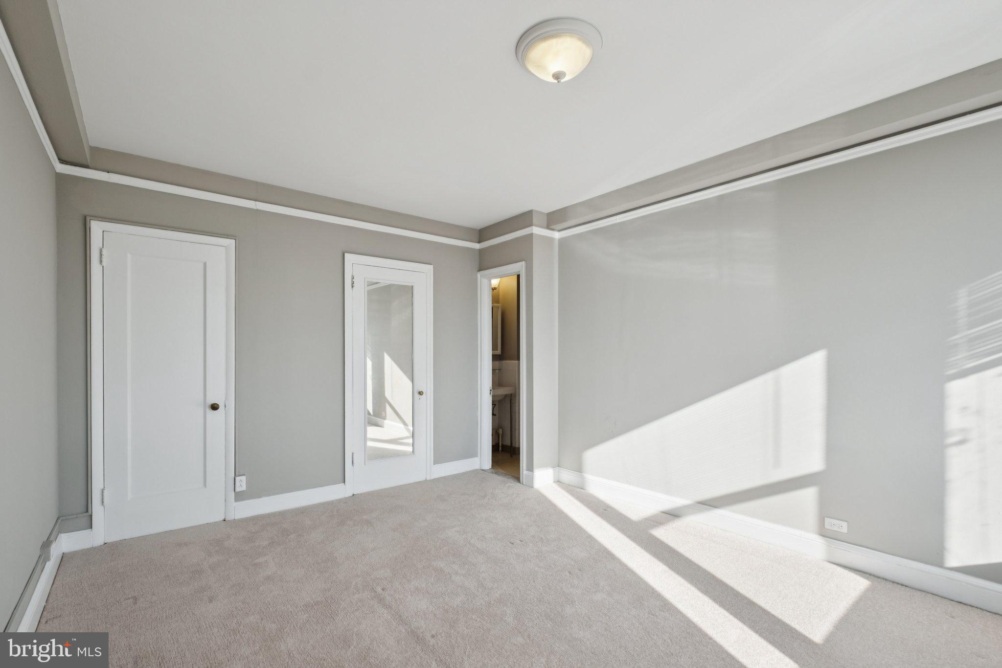 RITTENHOUSE SQUARE - Residential Lease