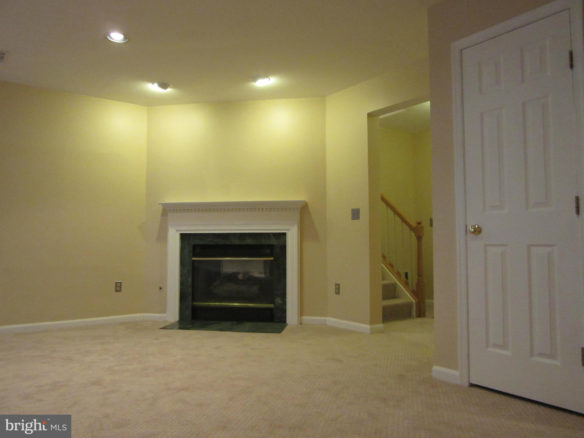 BALDWIN GROVE - Residential Lease