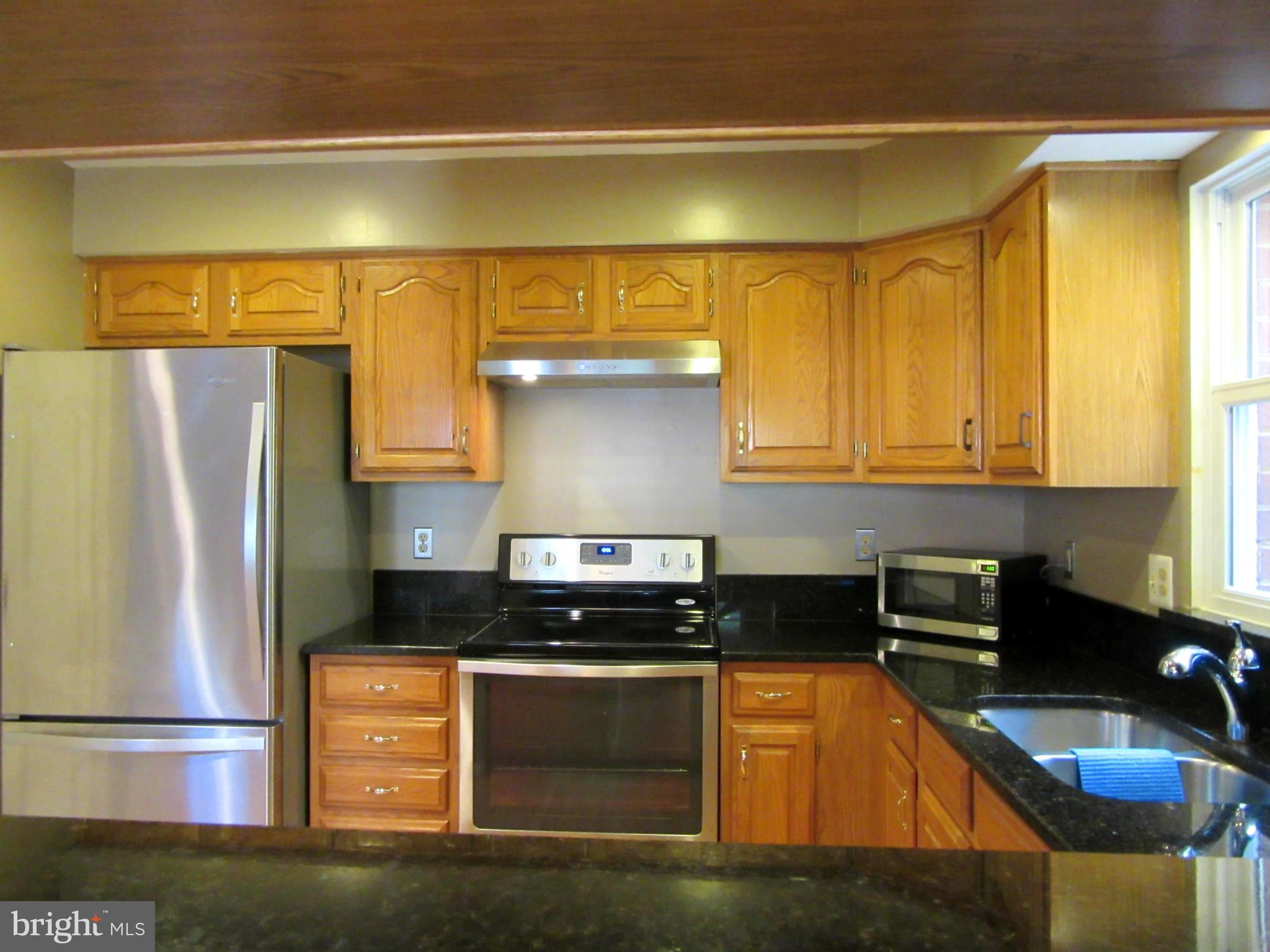 BALDWIN GROVE - Residential Lease