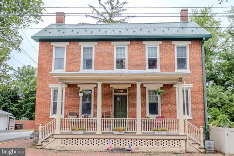 118 E MAIN STREET FAIRFIELD PA 17320