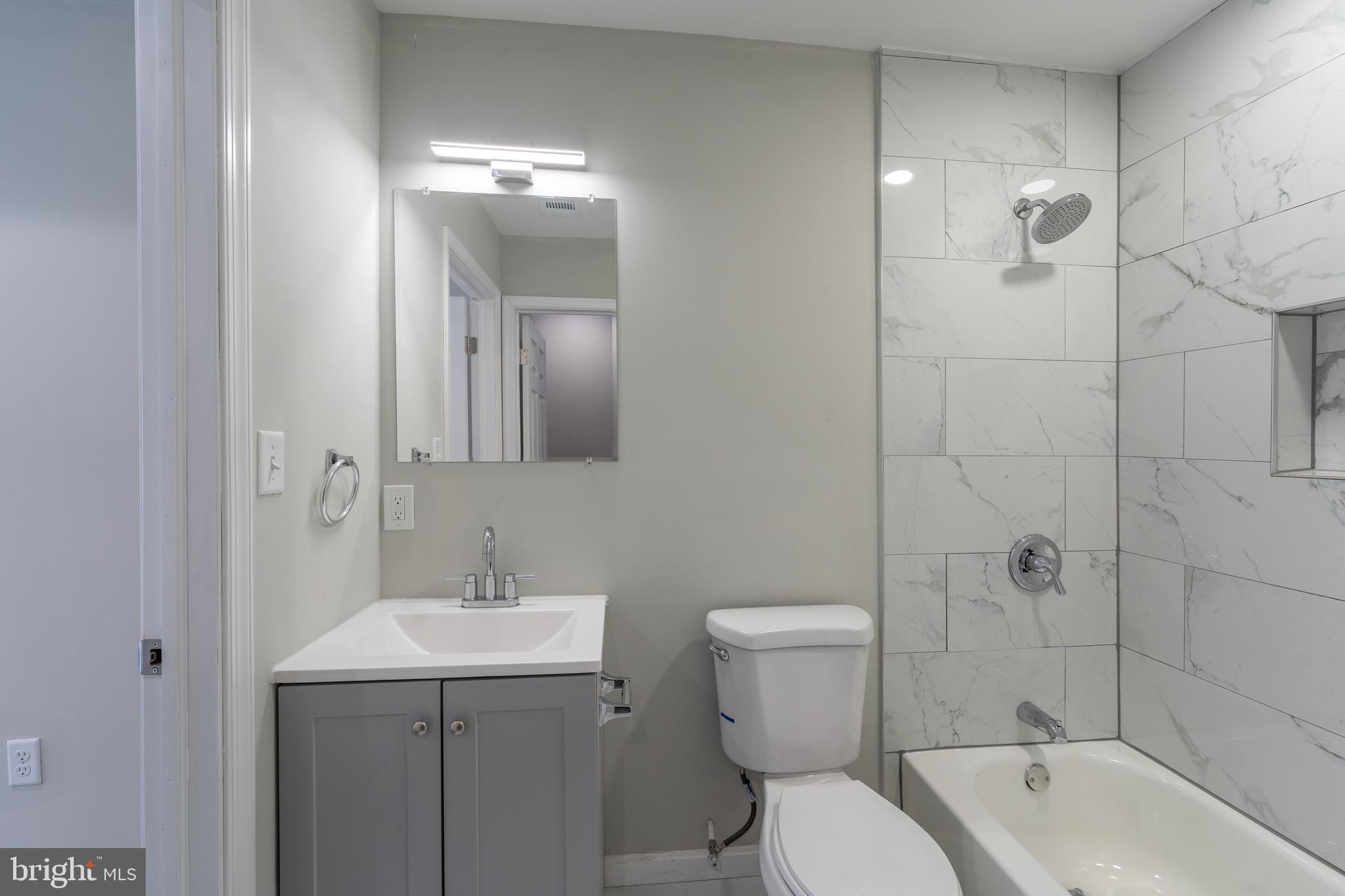 BROADWAY EAST - Residential