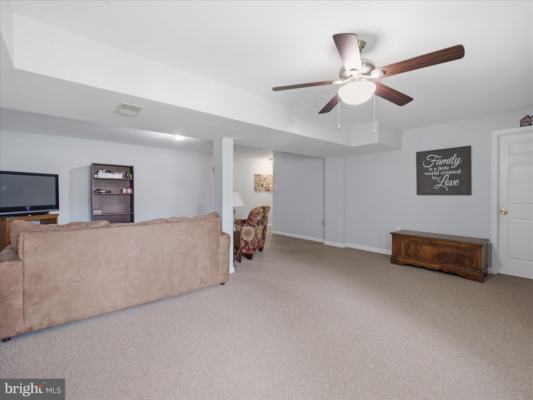 CRESTVIEW - Residential