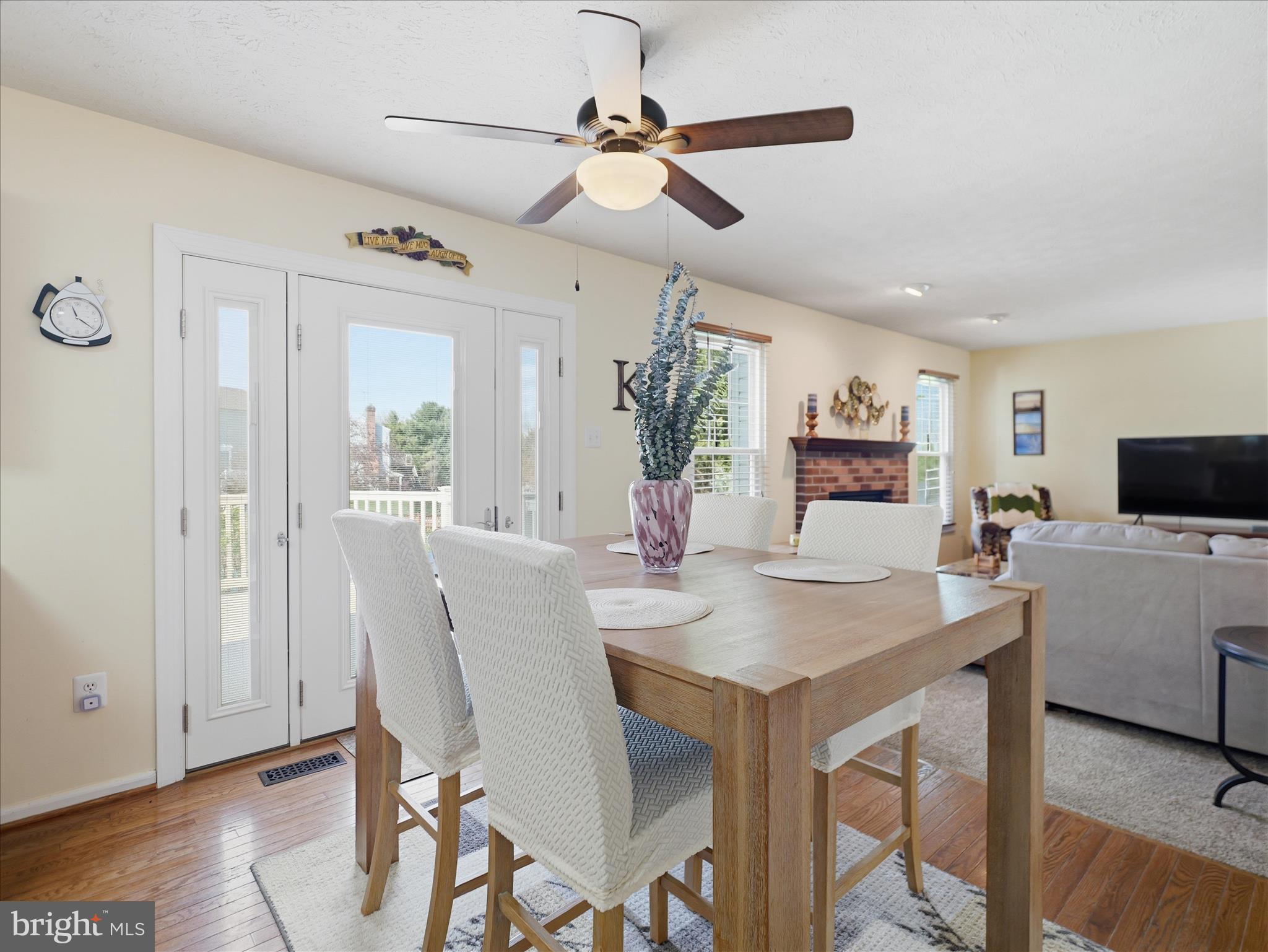 CRESTVIEW - Residential