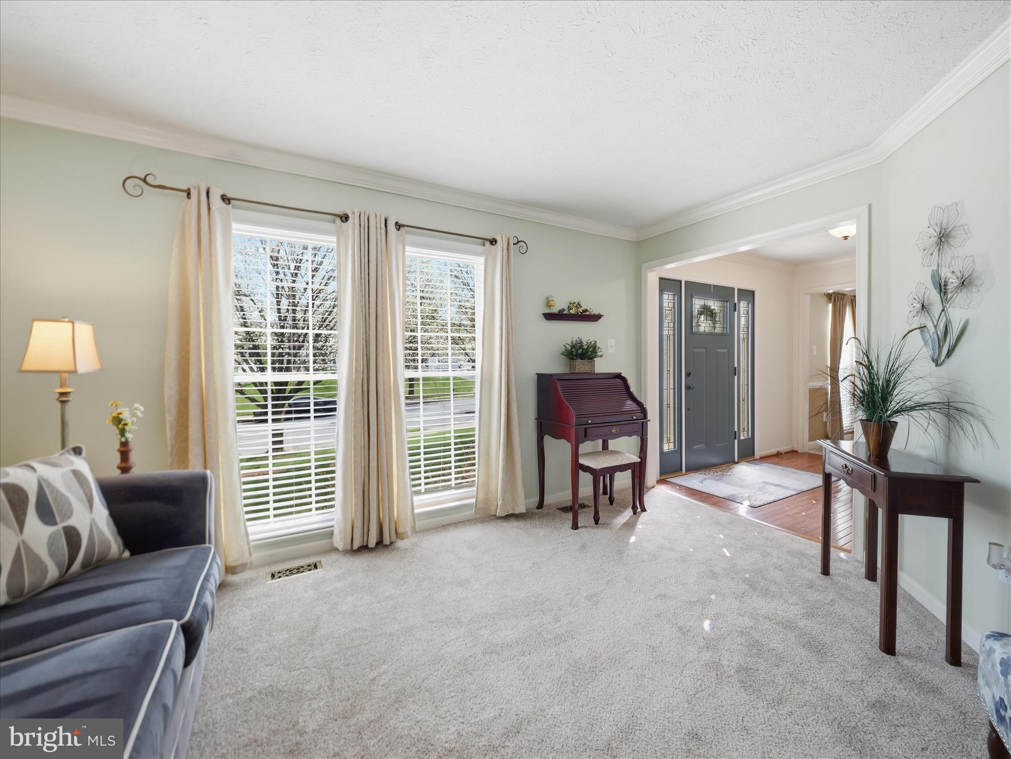 CRESTVIEW - Residential