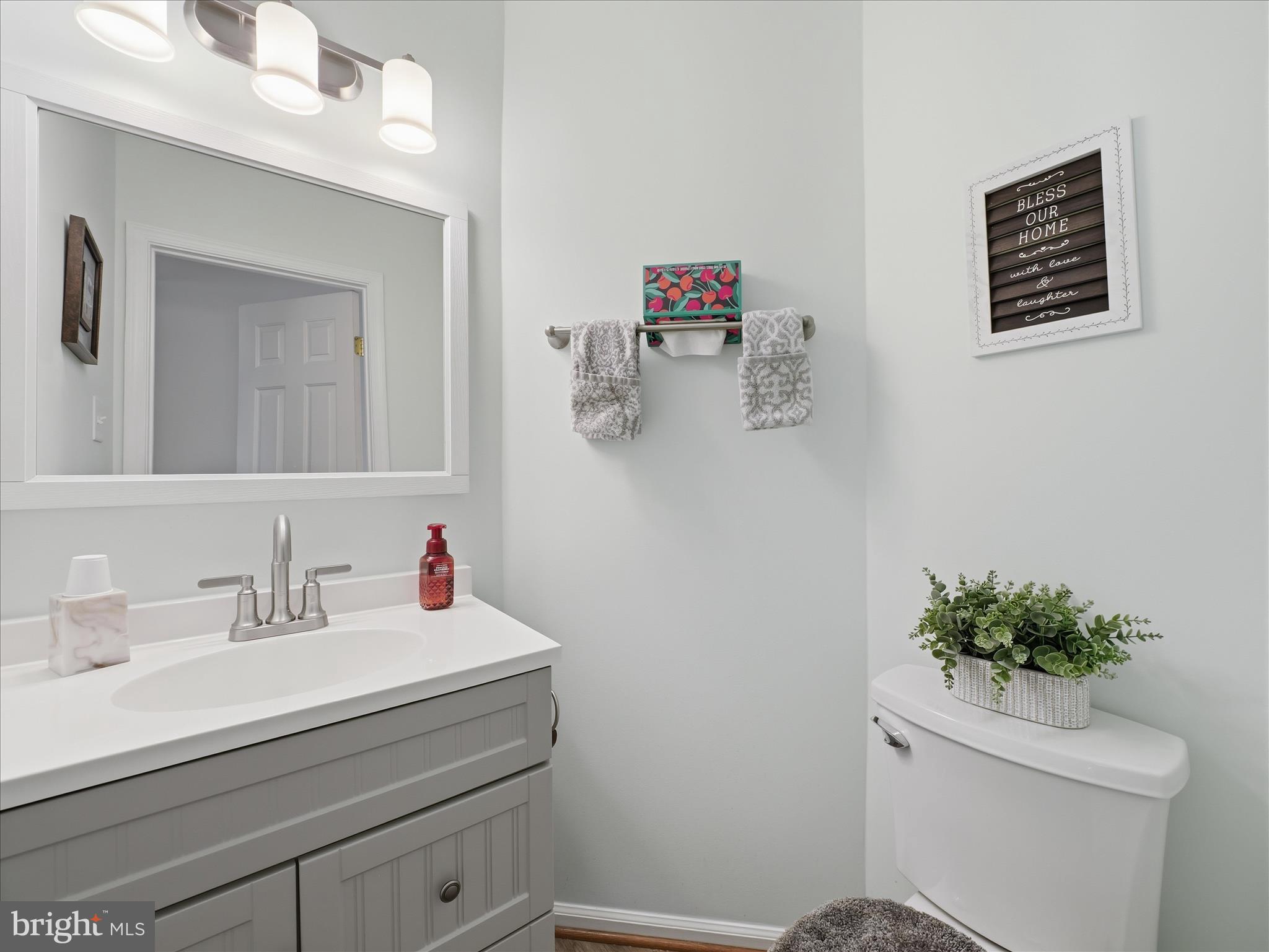 CRESTVIEW - Residential