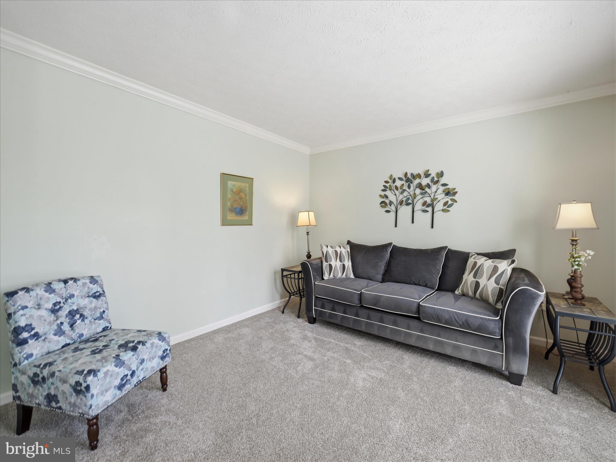 CRESTVIEW - Residential