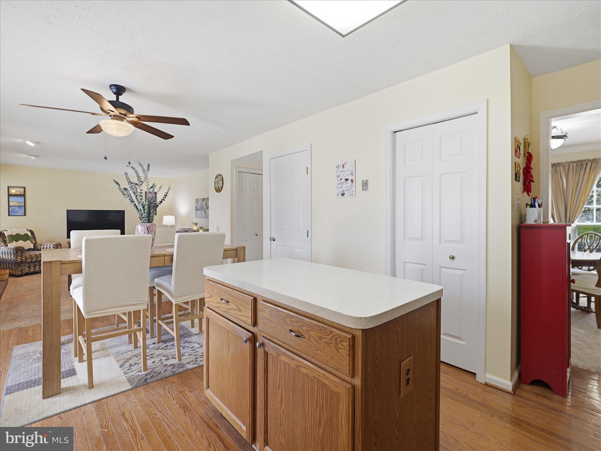 CRESTVIEW - Residential