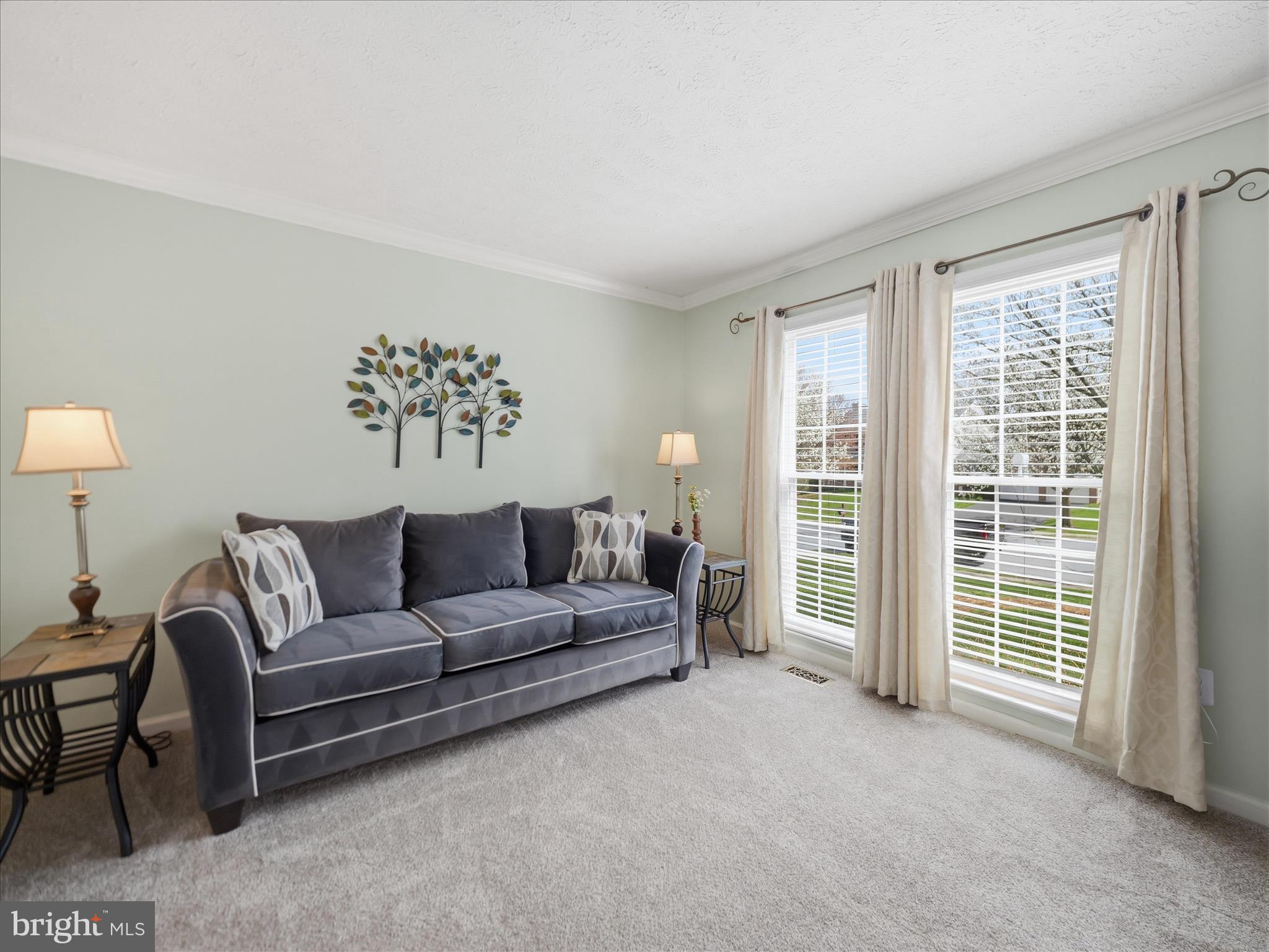 CRESTVIEW - Residential