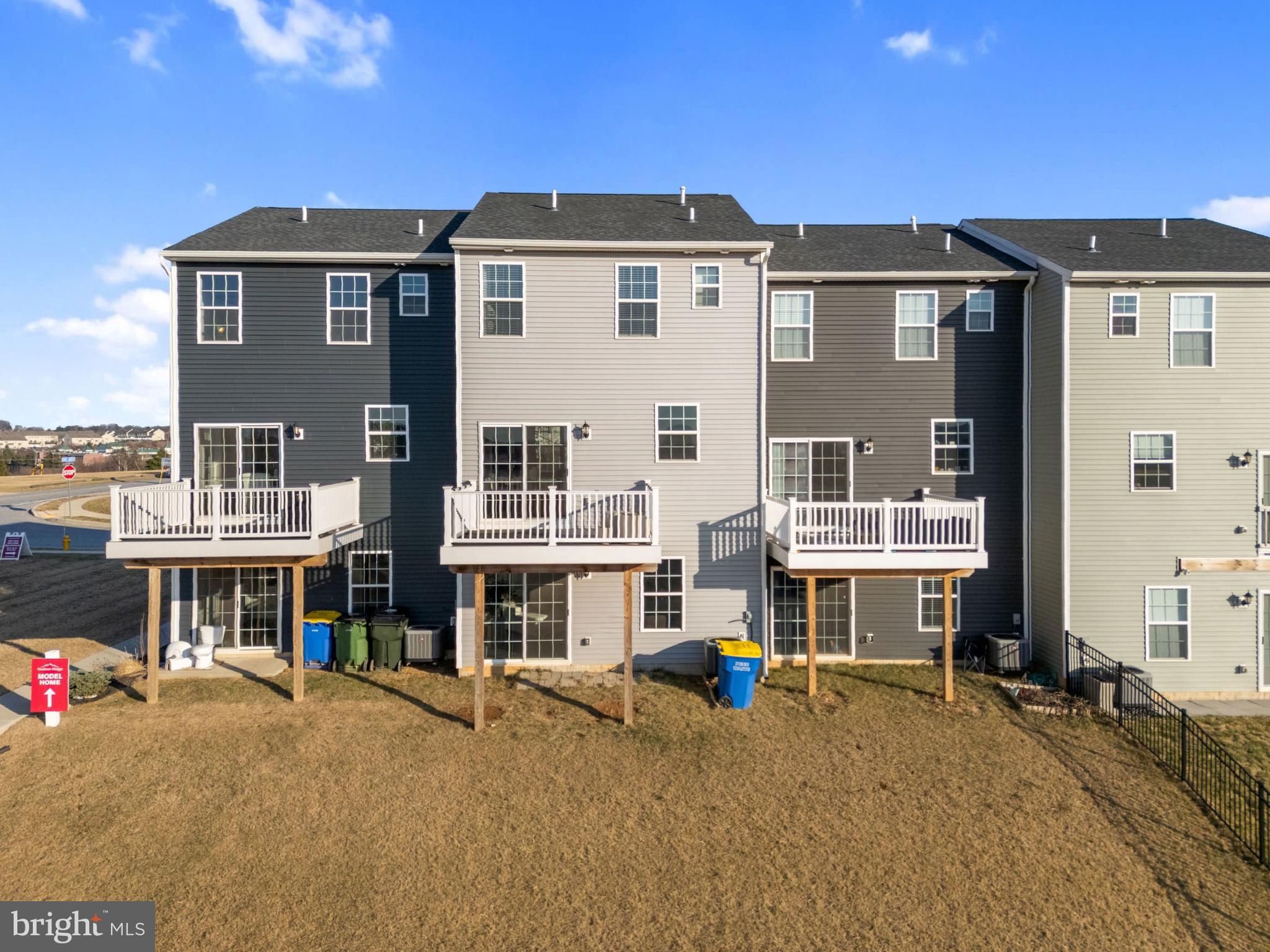 YORK TWP - Residential