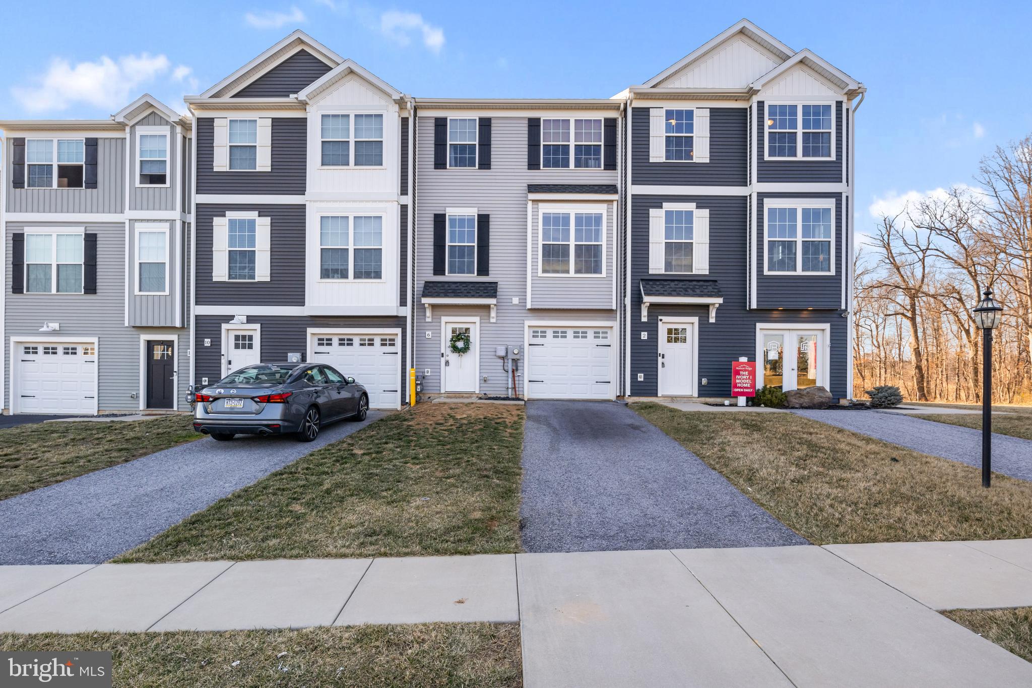 YORK TWP - Residential