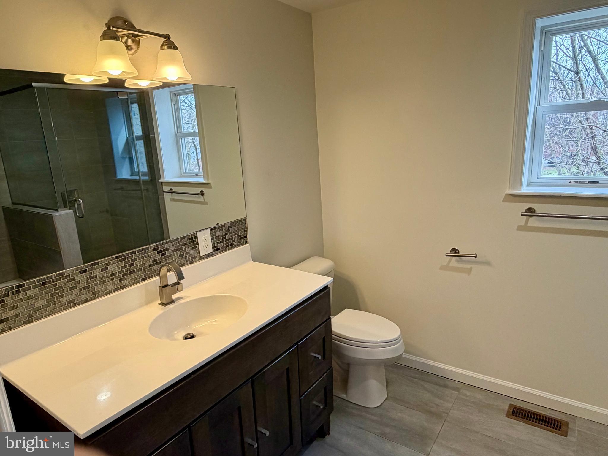 BELMONT - Residential