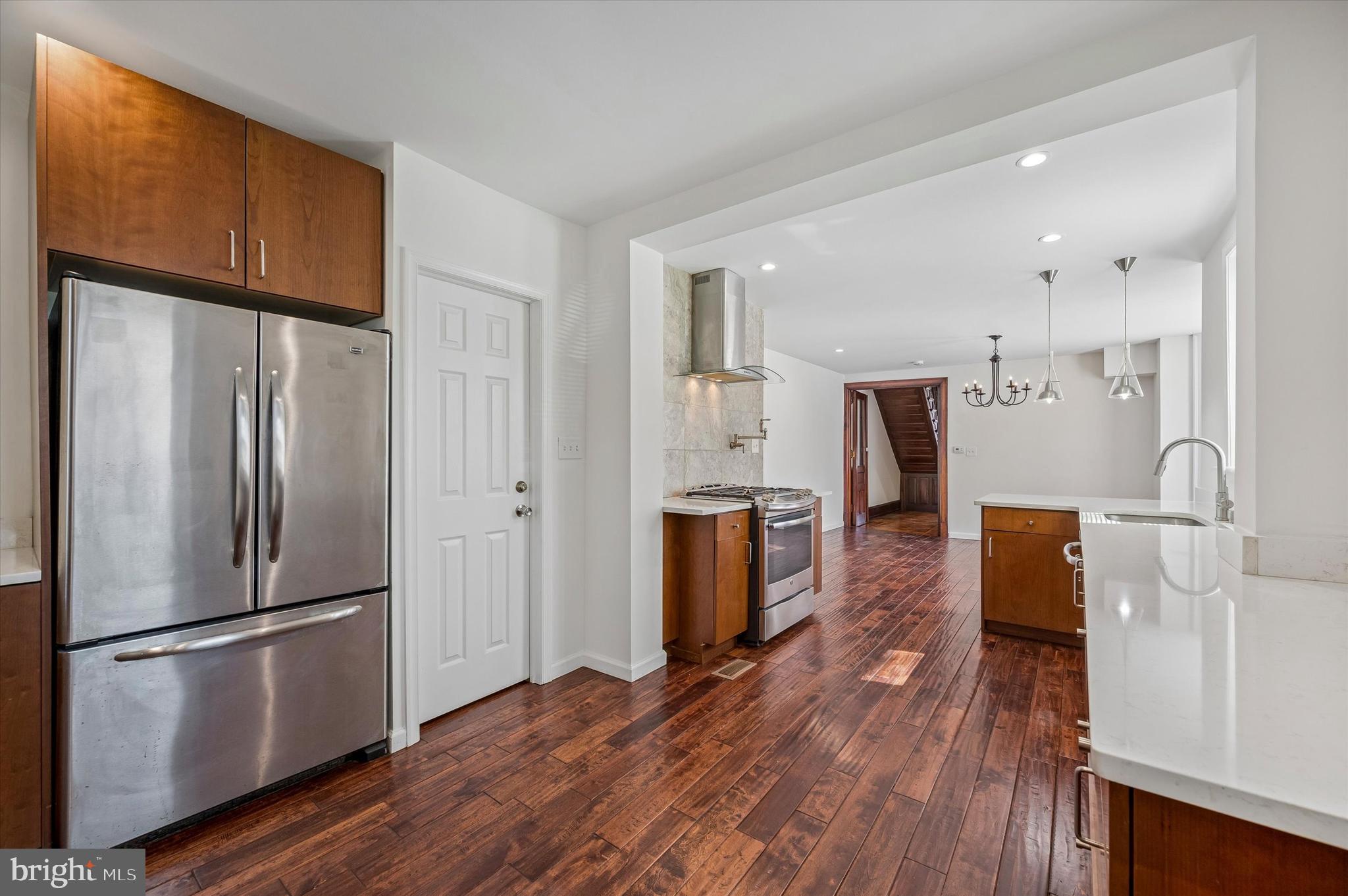 BELMONT - Residential