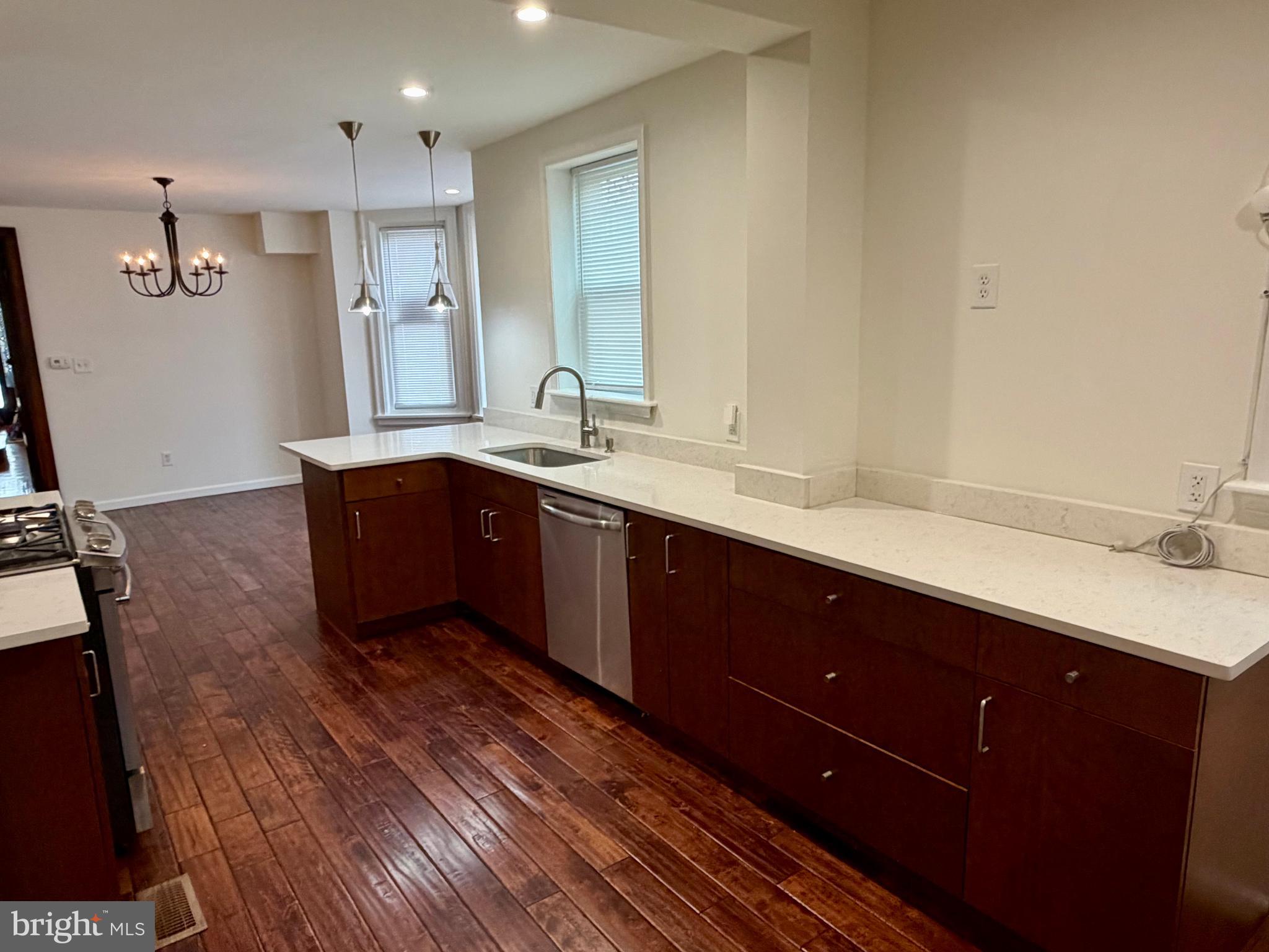 BELMONT - Residential