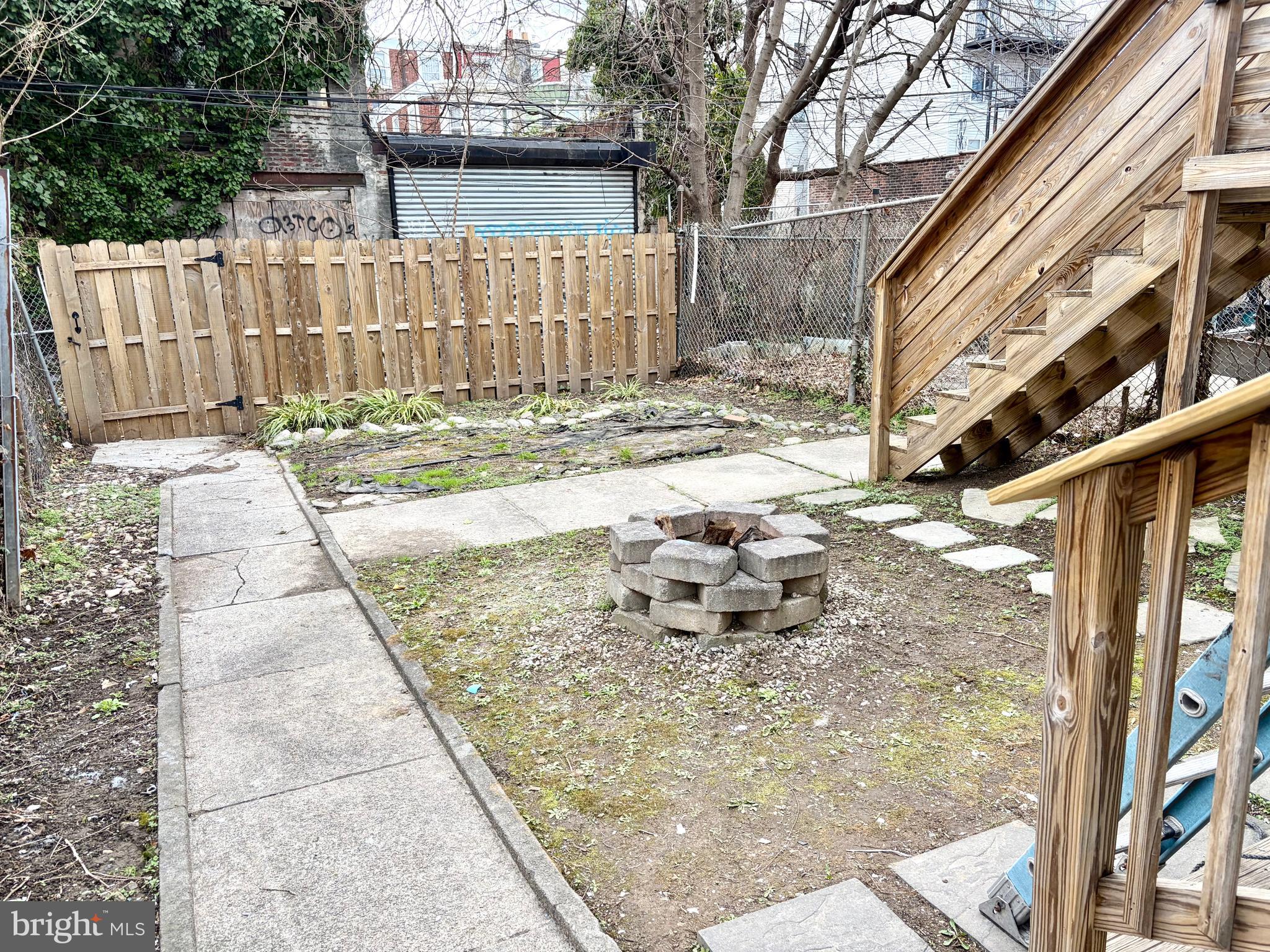 BELMONT - Residential