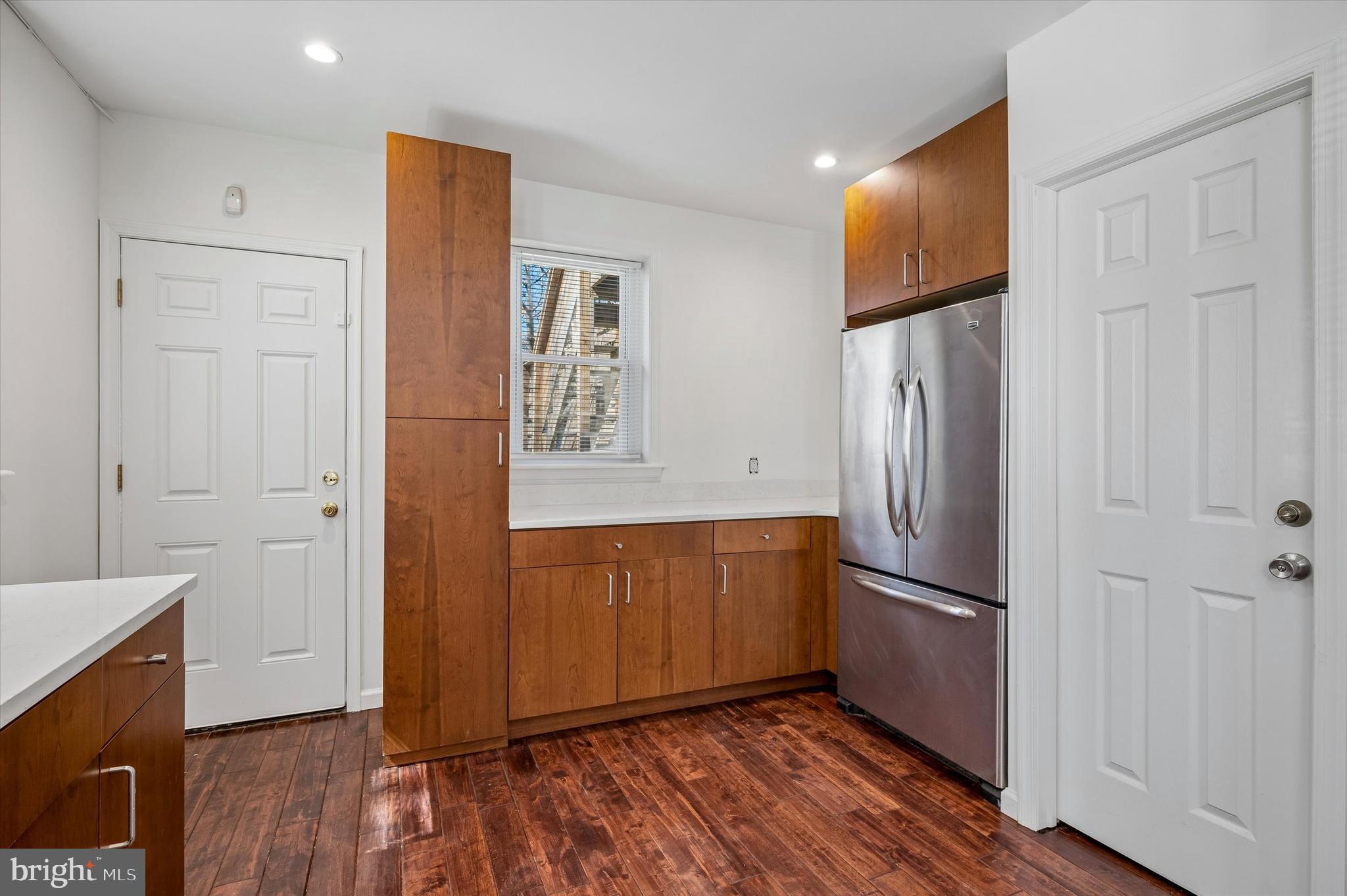 BELMONT - Residential