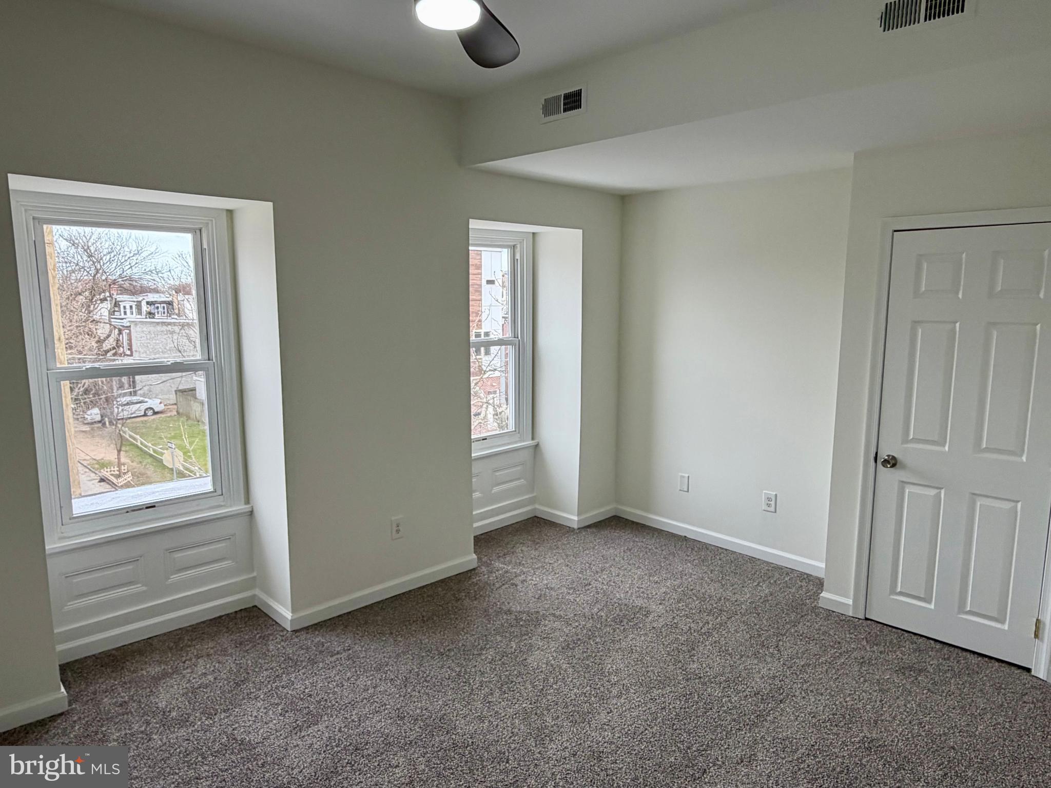 BELMONT - Residential