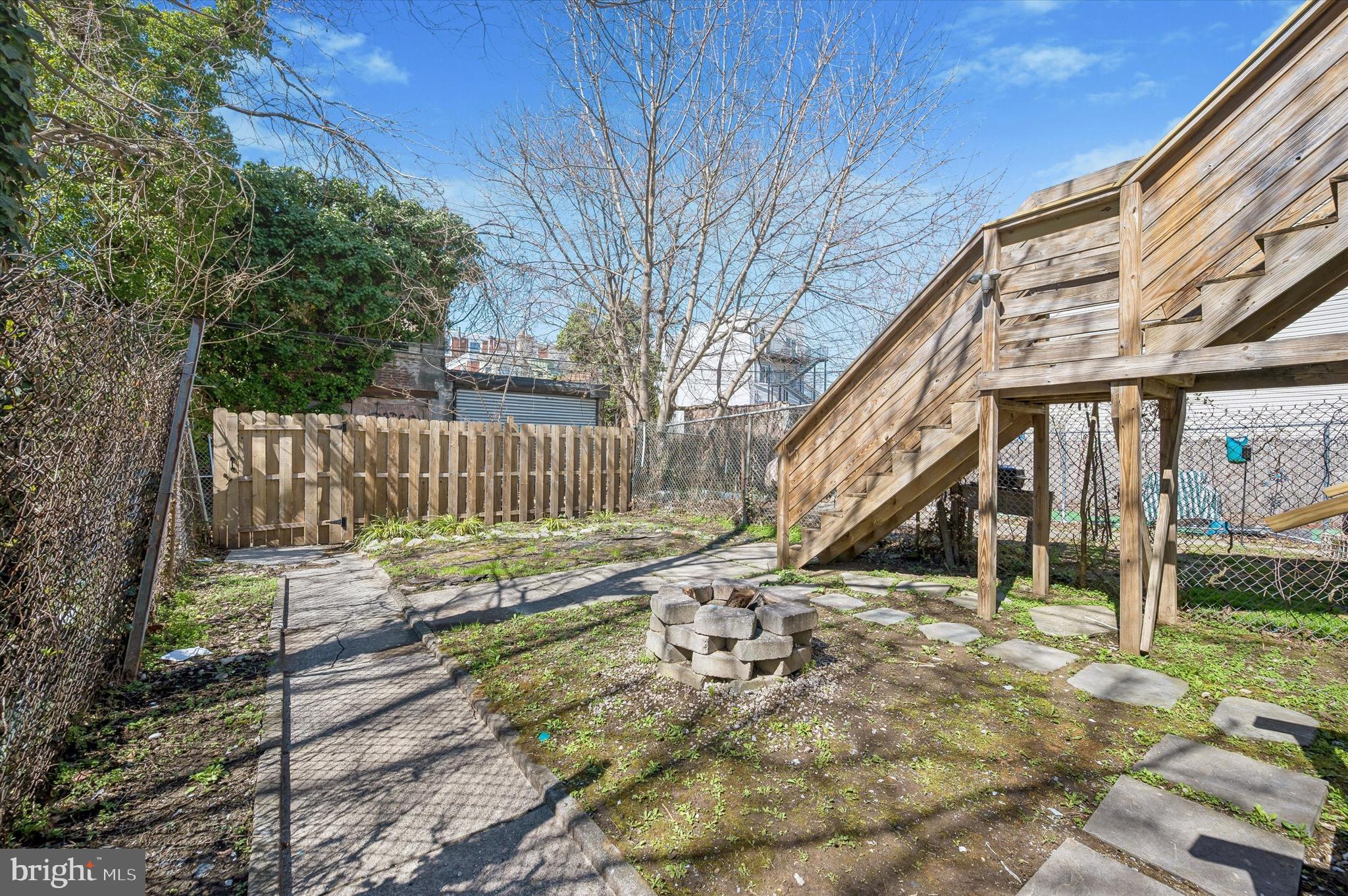 BELMONT - Residential