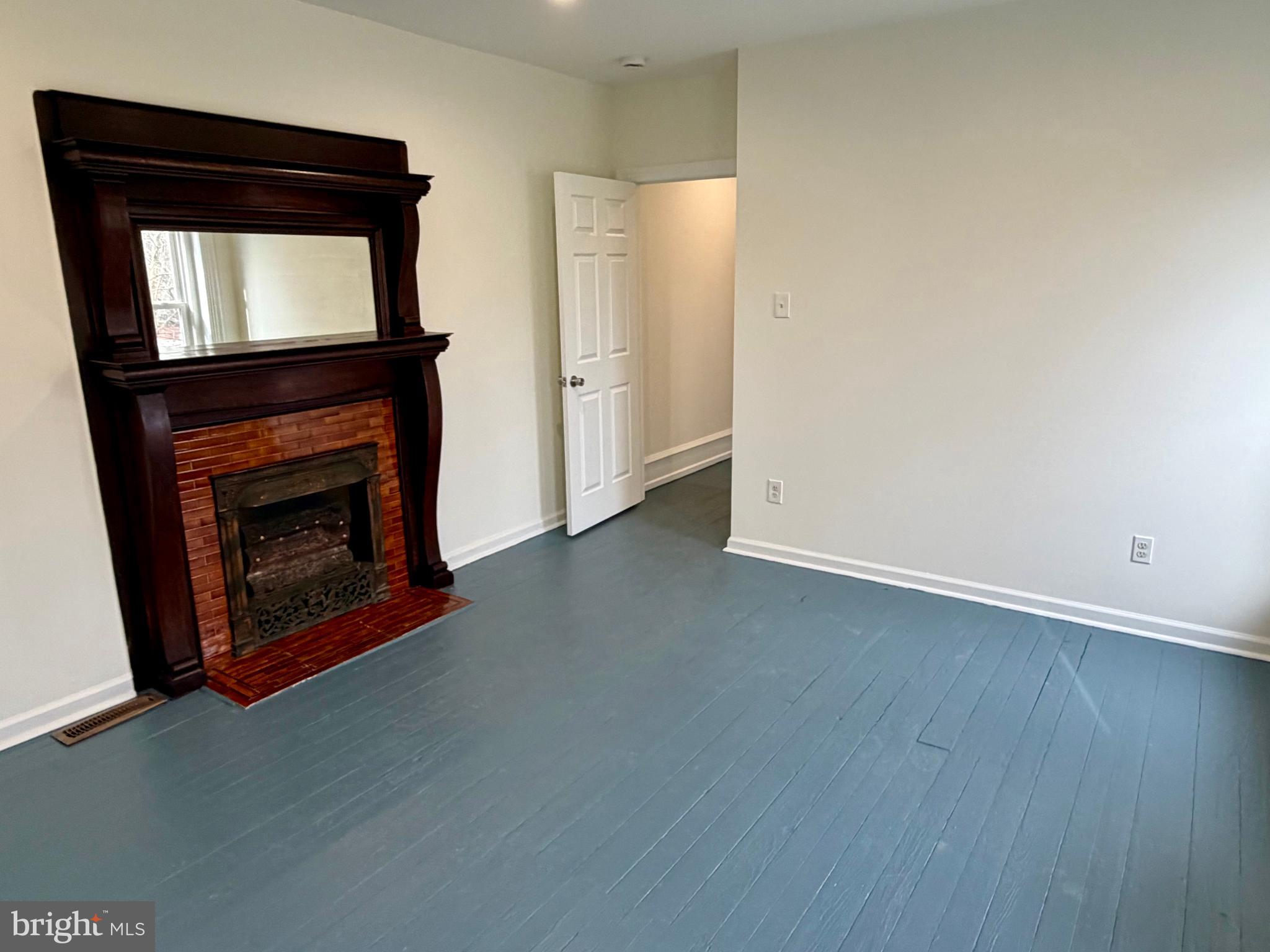 BELMONT - Residential