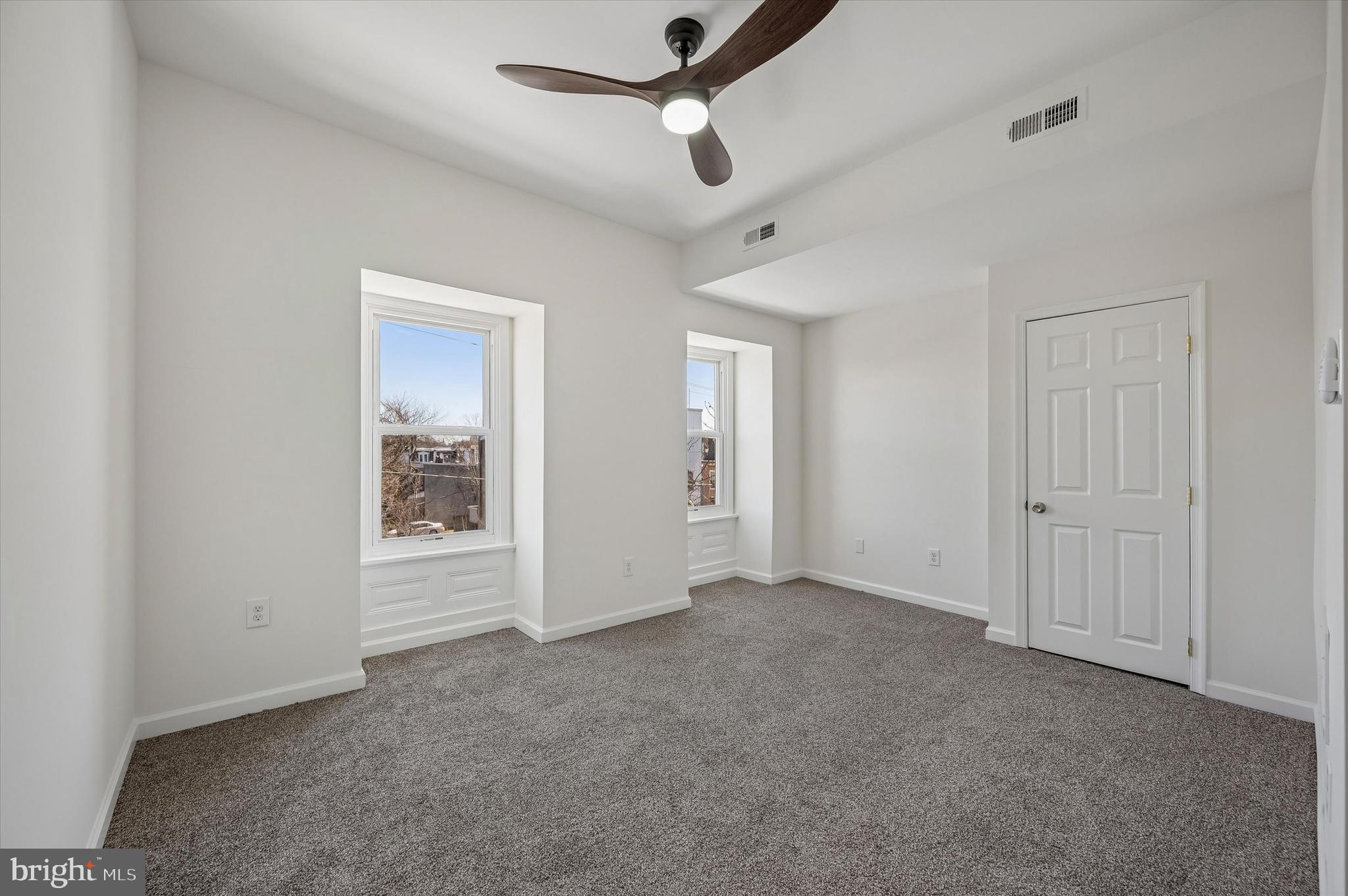 BELMONT - Residential