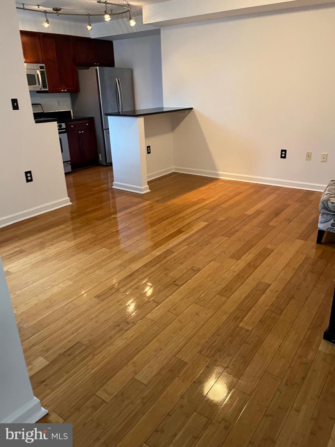 1417 NEWTON STREET NW 204