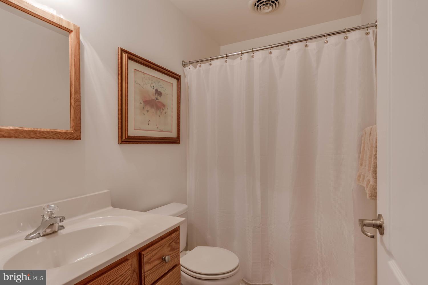 KENTMORE PARK - Residential