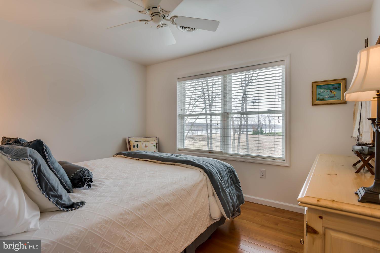 KENTMORE PARK - Residential