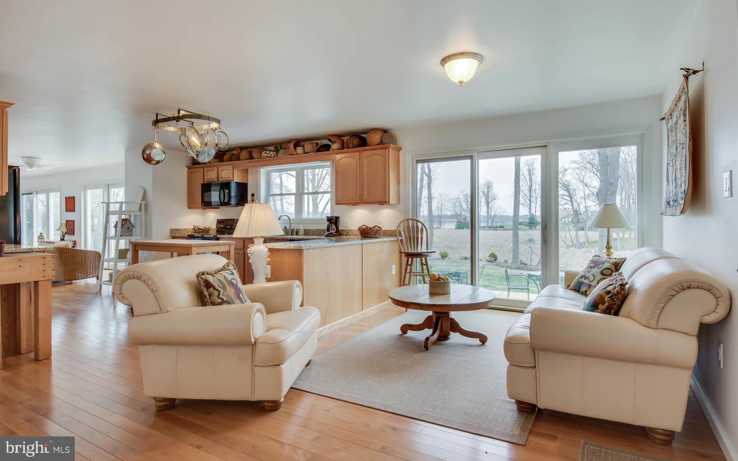 KENTMORE PARK - Residential