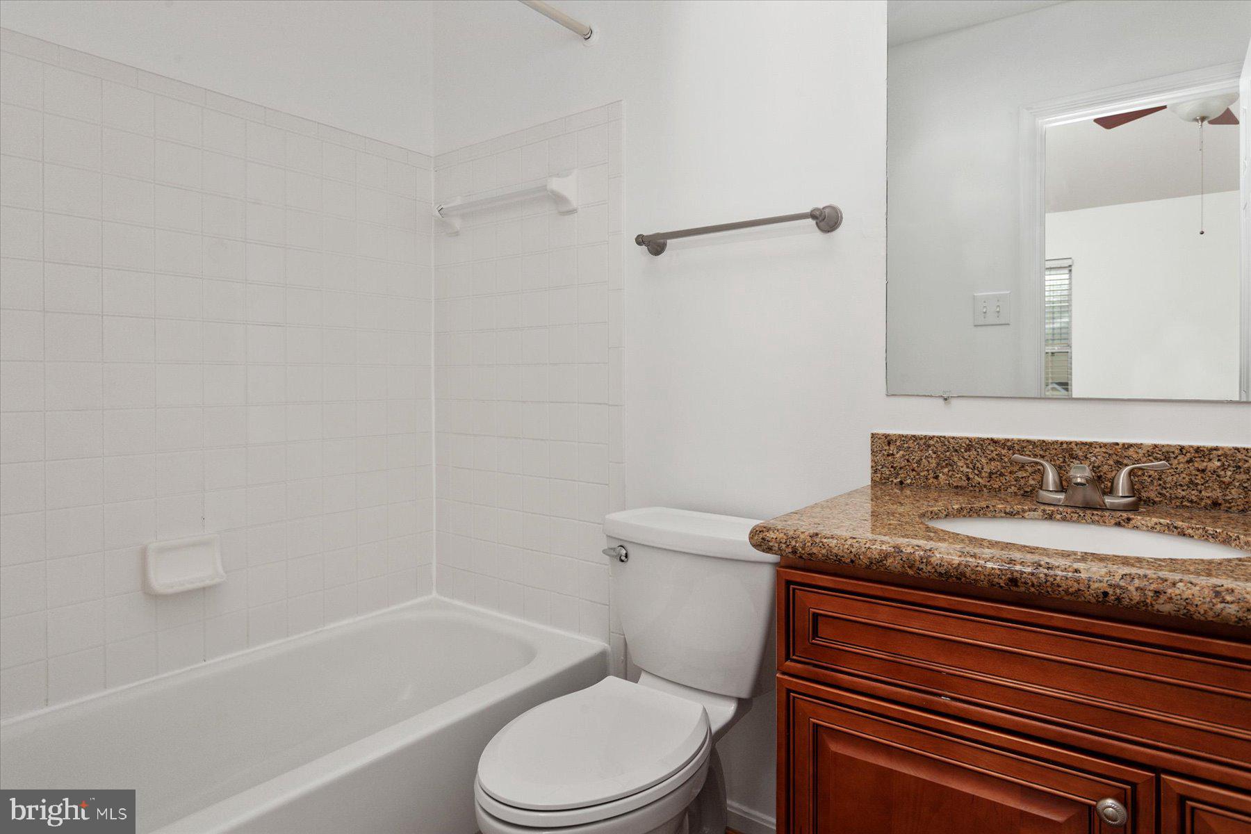 CEDAR GROVE AT CROFTON - Residential