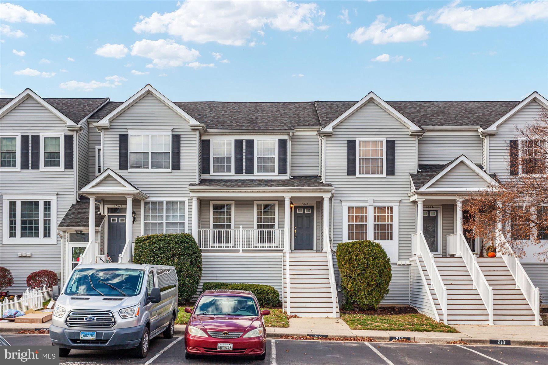 CEDAR GROVE AT CROFTON - Residential