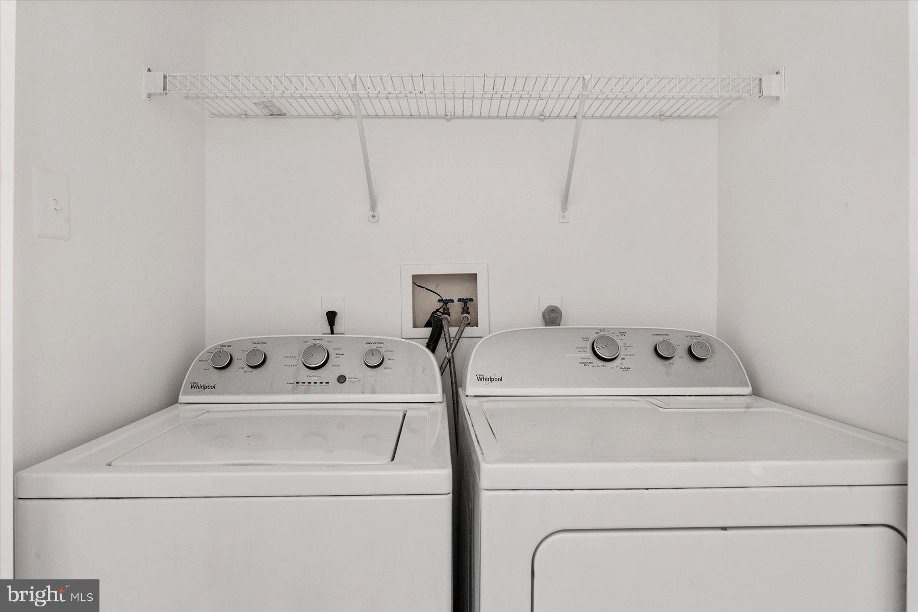 CEDAR GROVE AT CROFTON - Residential