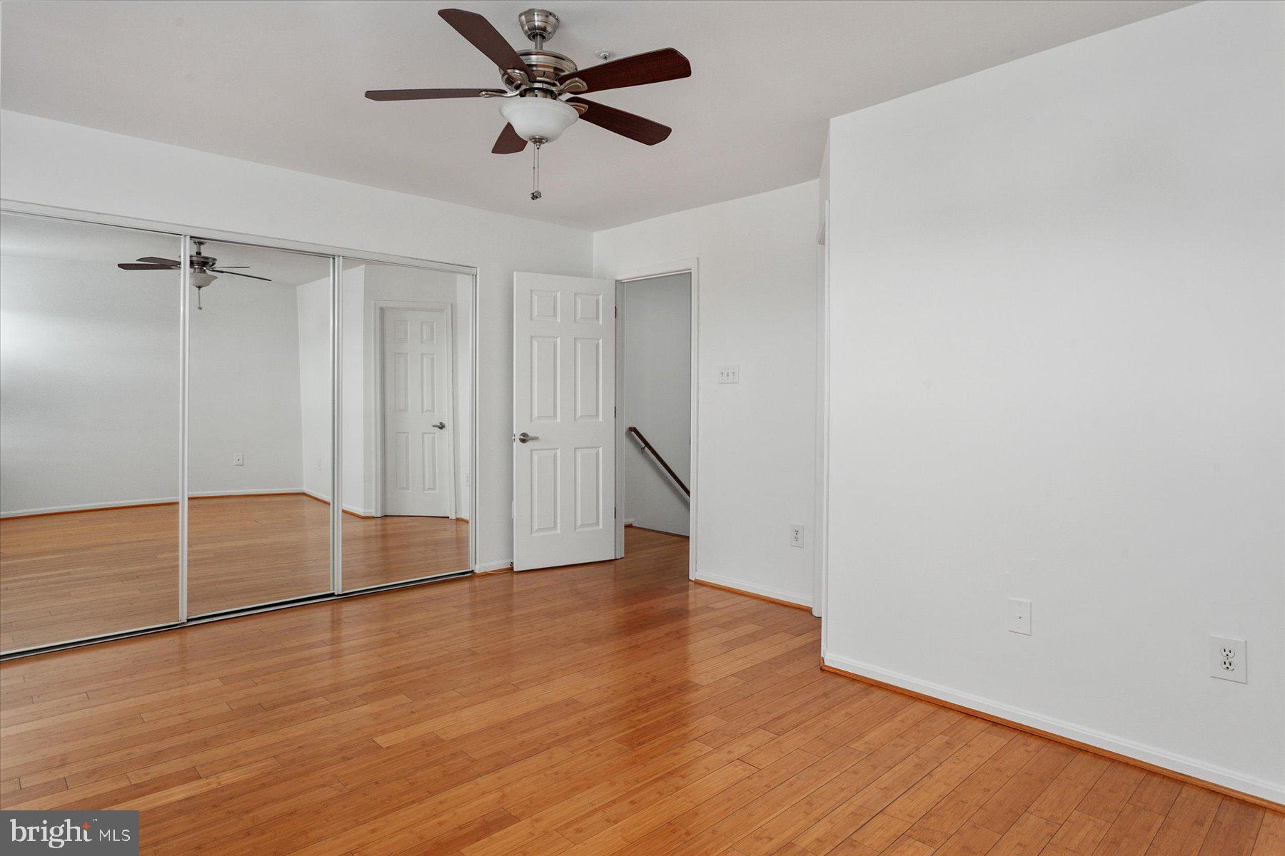 CEDAR GROVE AT CROFTON - Residential