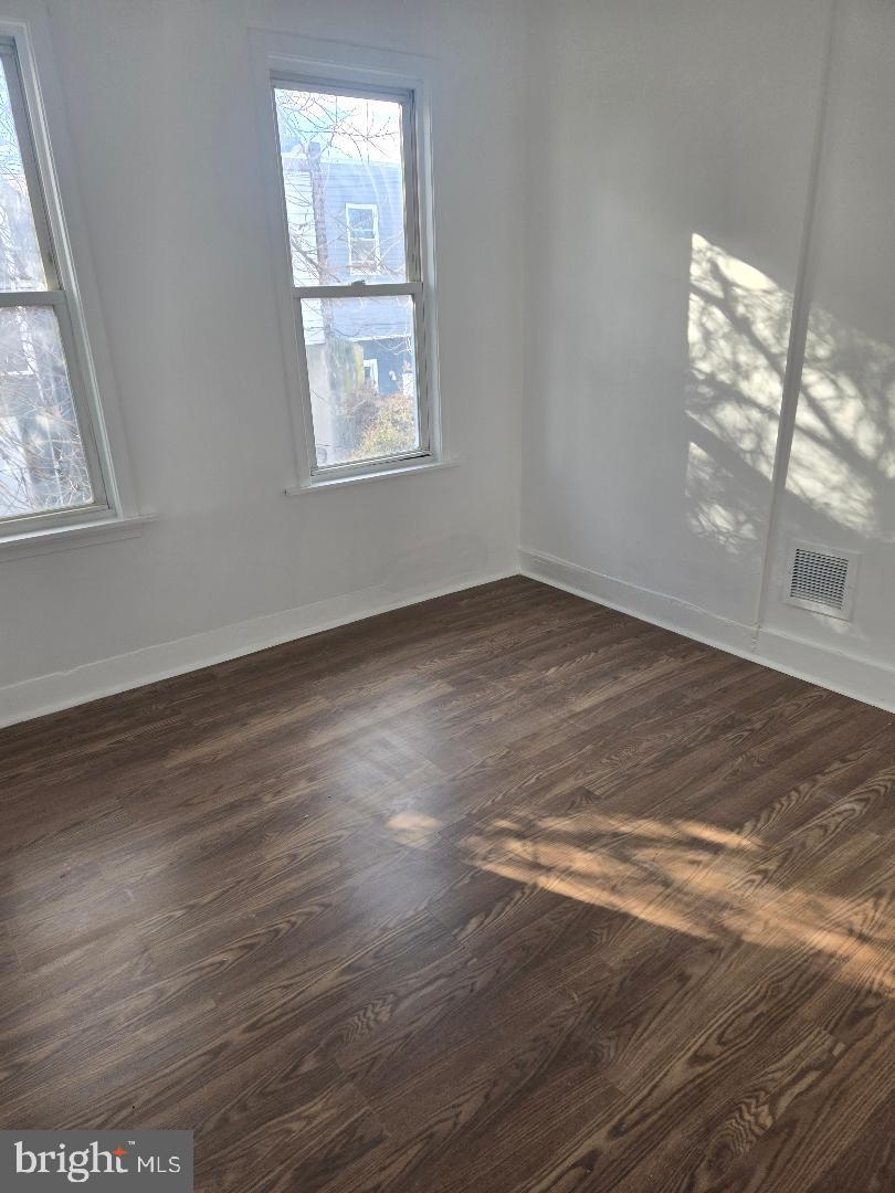 1848 S CONESTOGA STREET