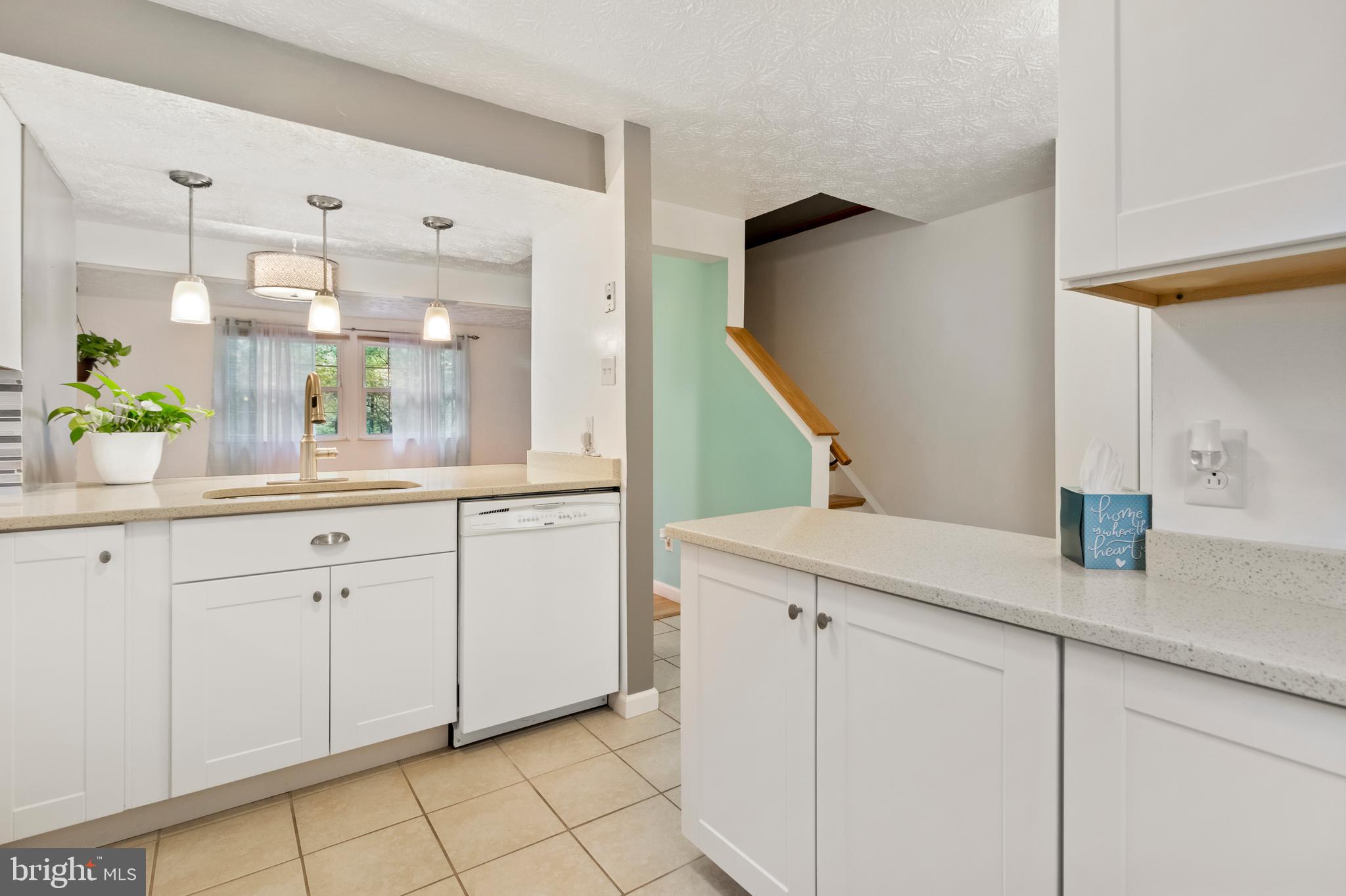 MURRAY HILL - Residential