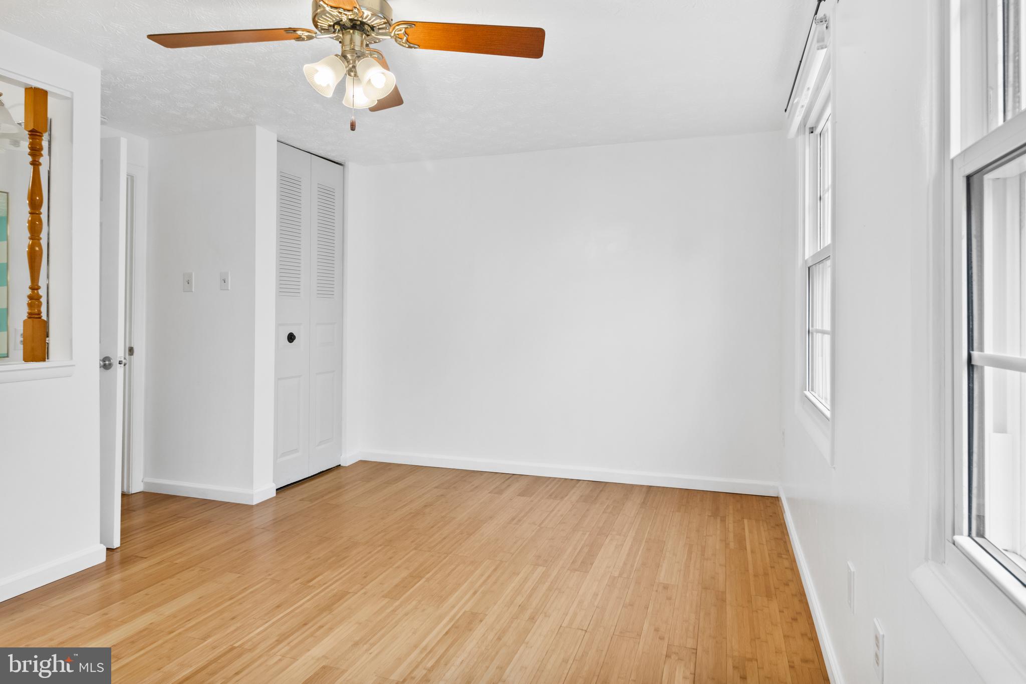 MURRAY HILL - Residential