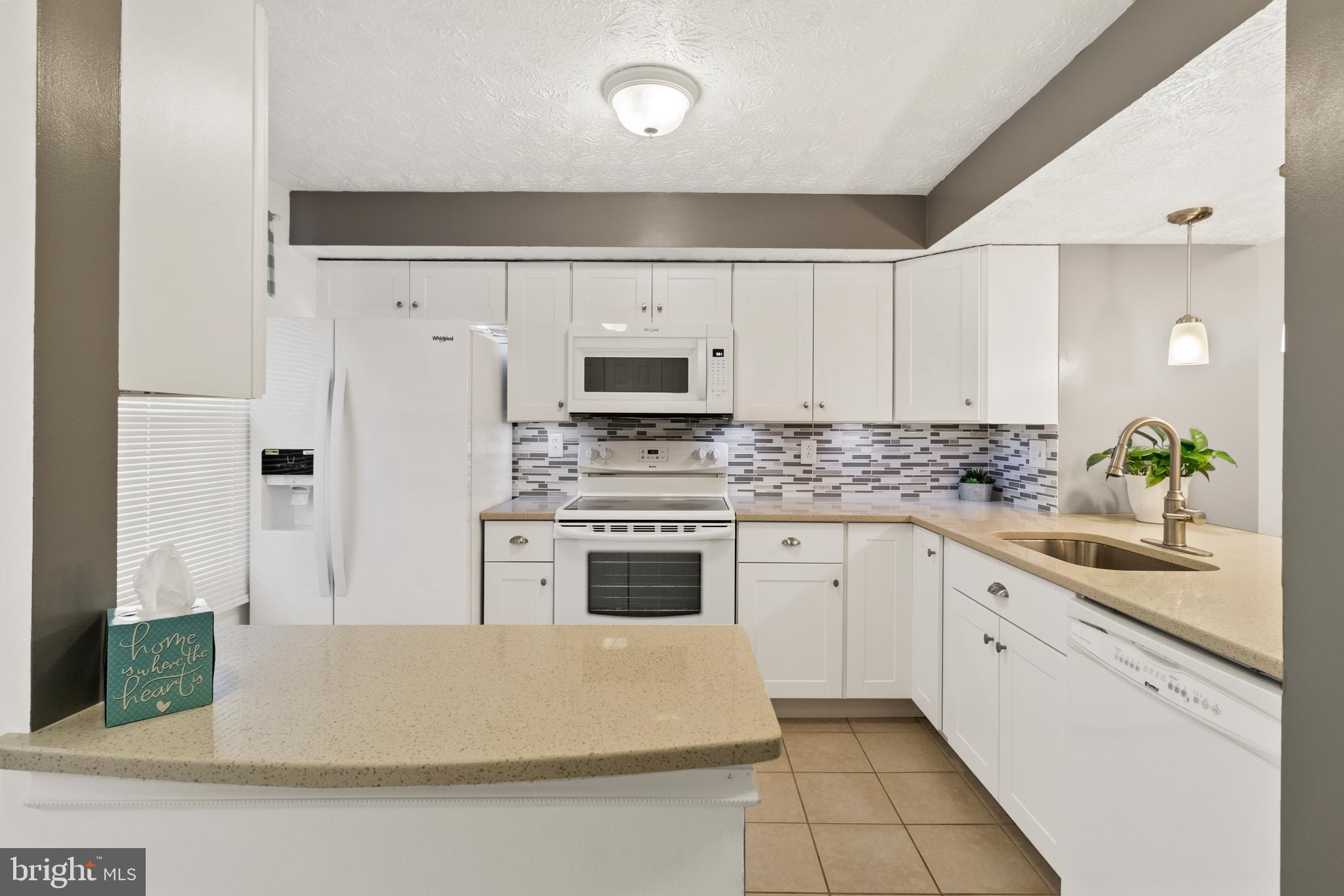 MURRAY HILL - Residential