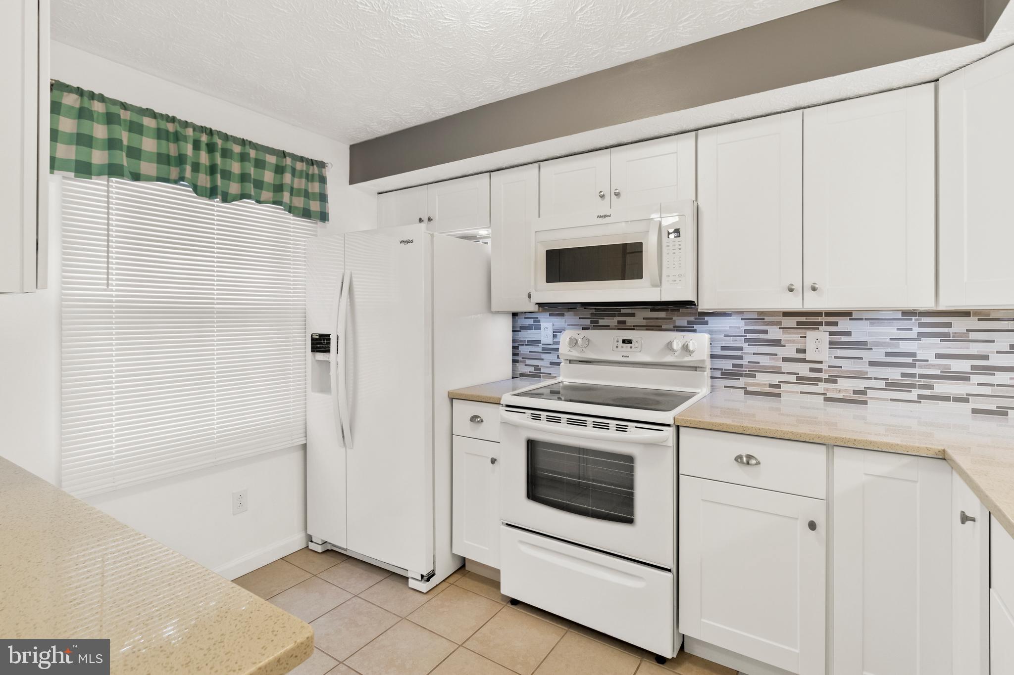 MURRAY HILL - Residential