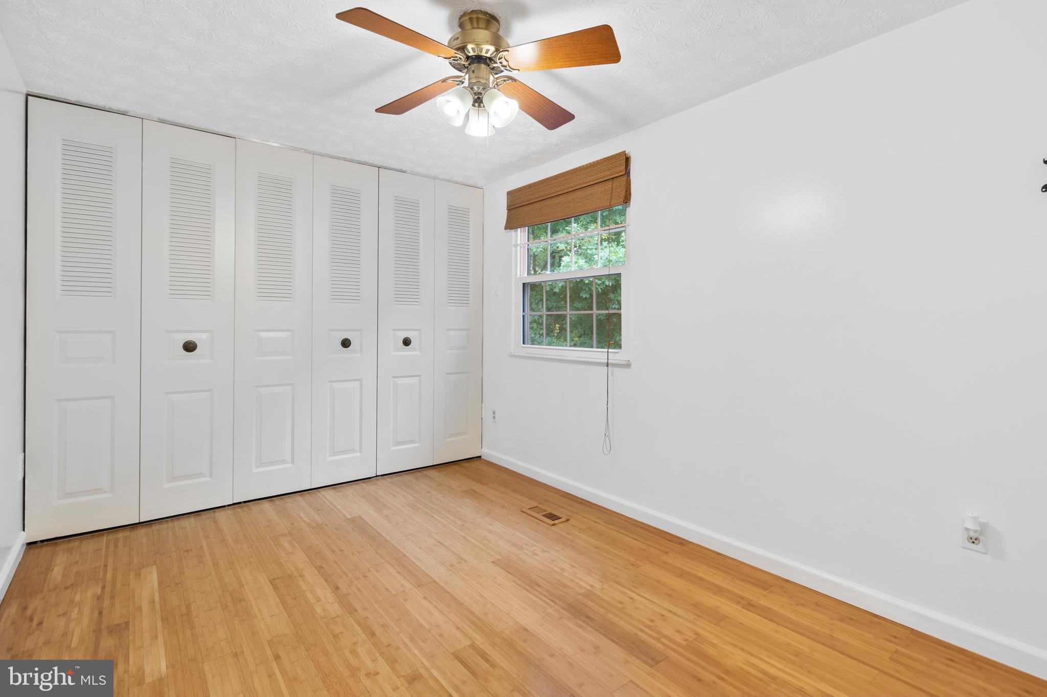 MURRAY HILL - Residential