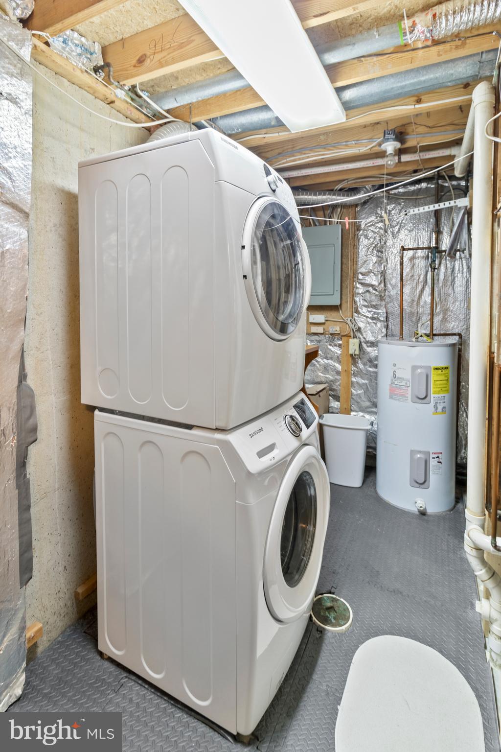 MURRAY HILL - Residential