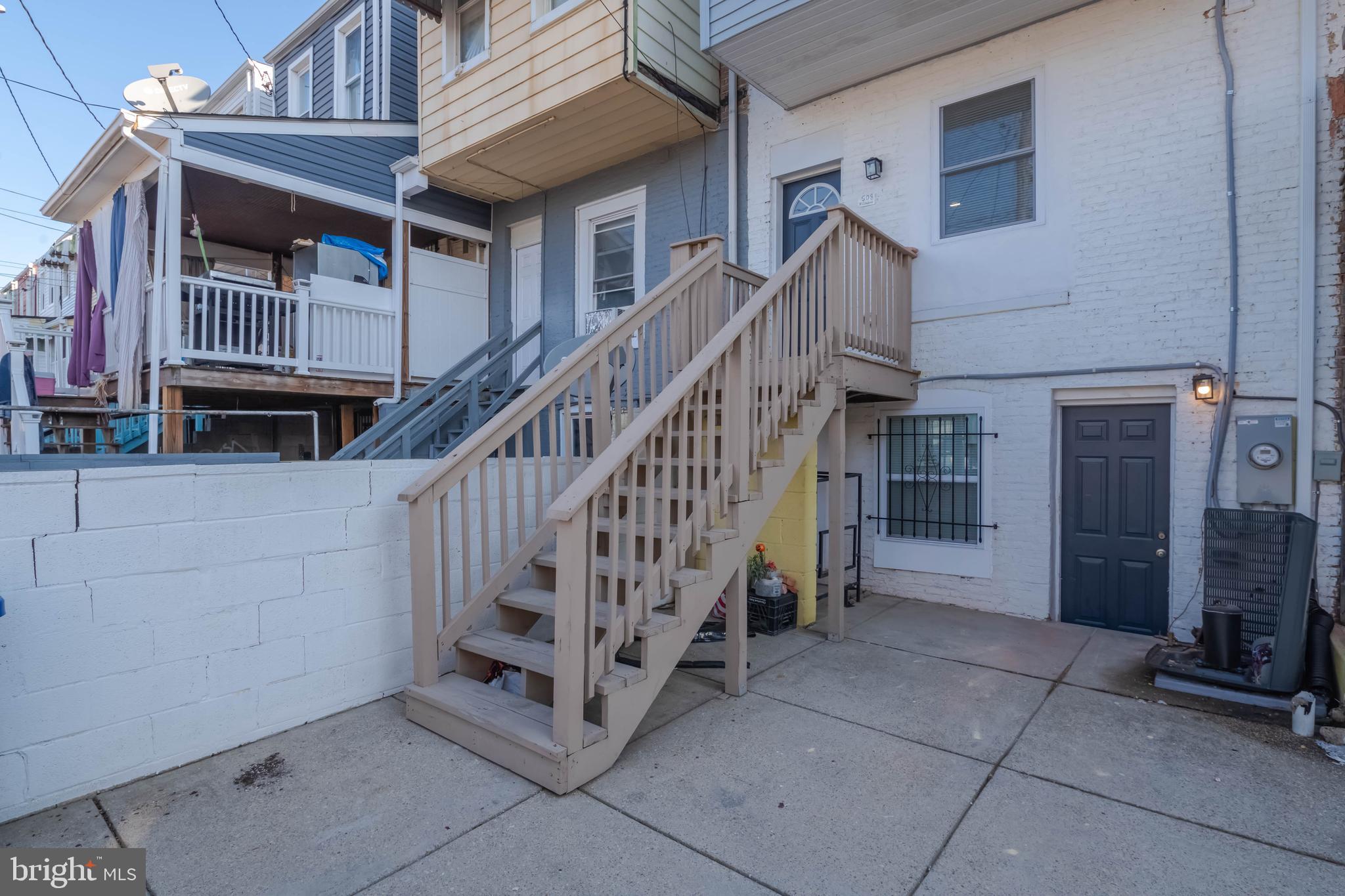 MCELDERRY PARK - Residential Lease
