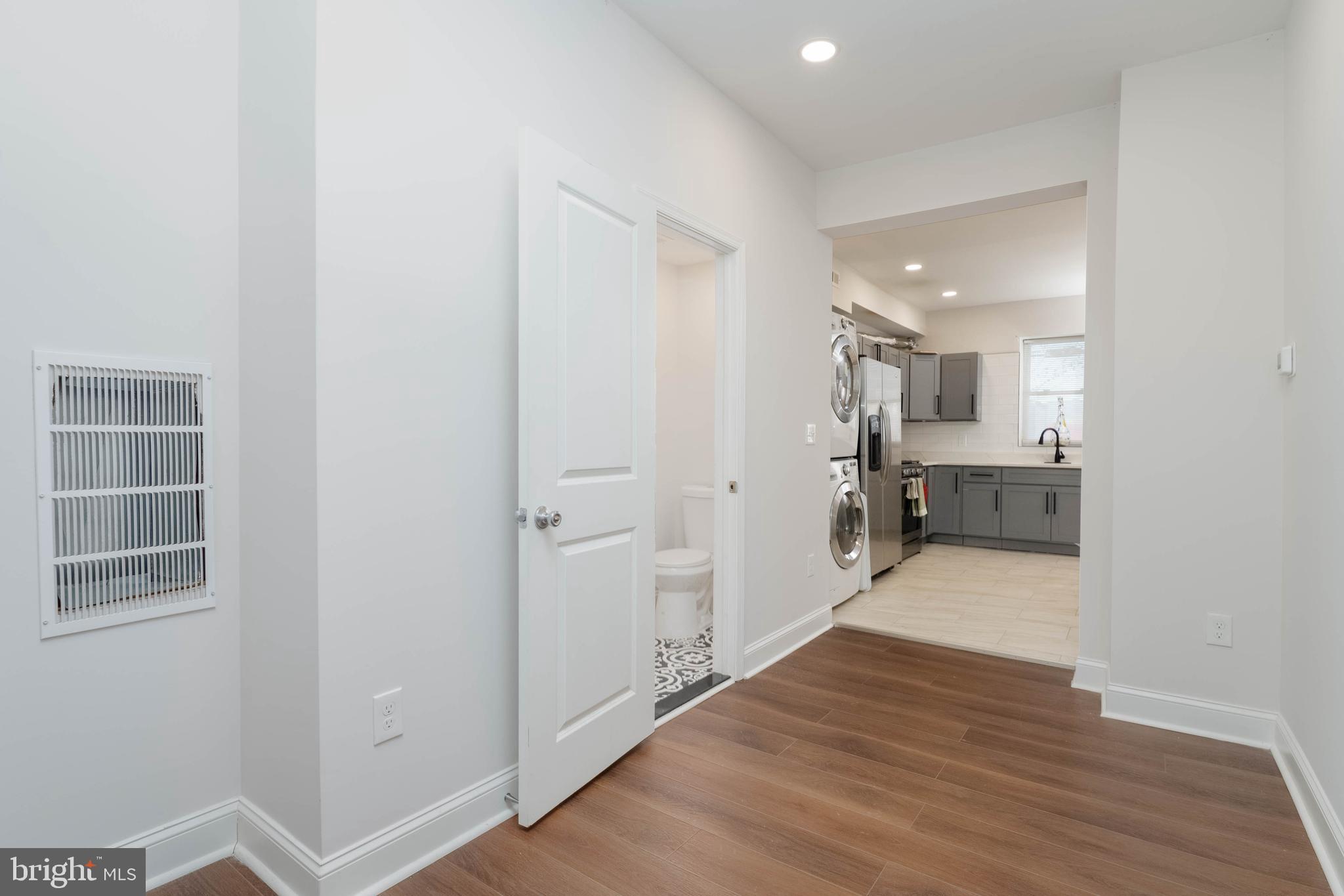 MCELDERRY PARK - Residential Lease