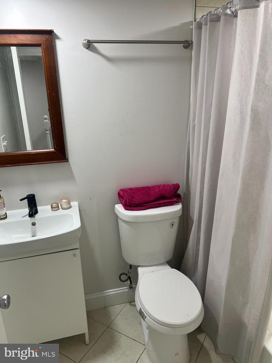 MCELDERRY PARK - Residential Lease