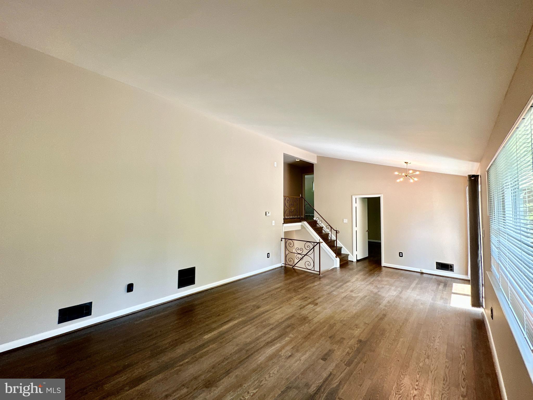 KEMP MILL ESTATES - Residential