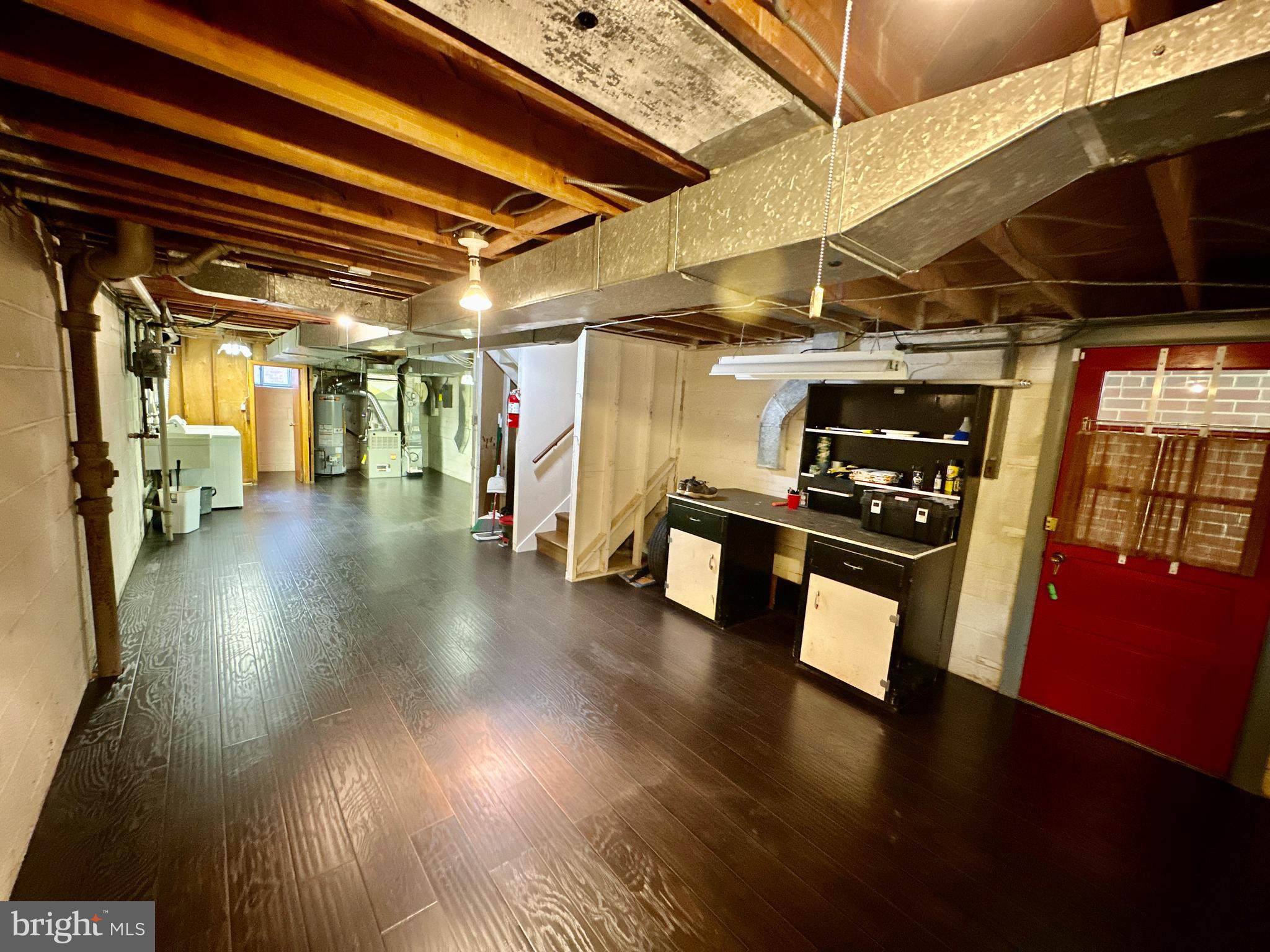 KEMP MILL ESTATES - Residential