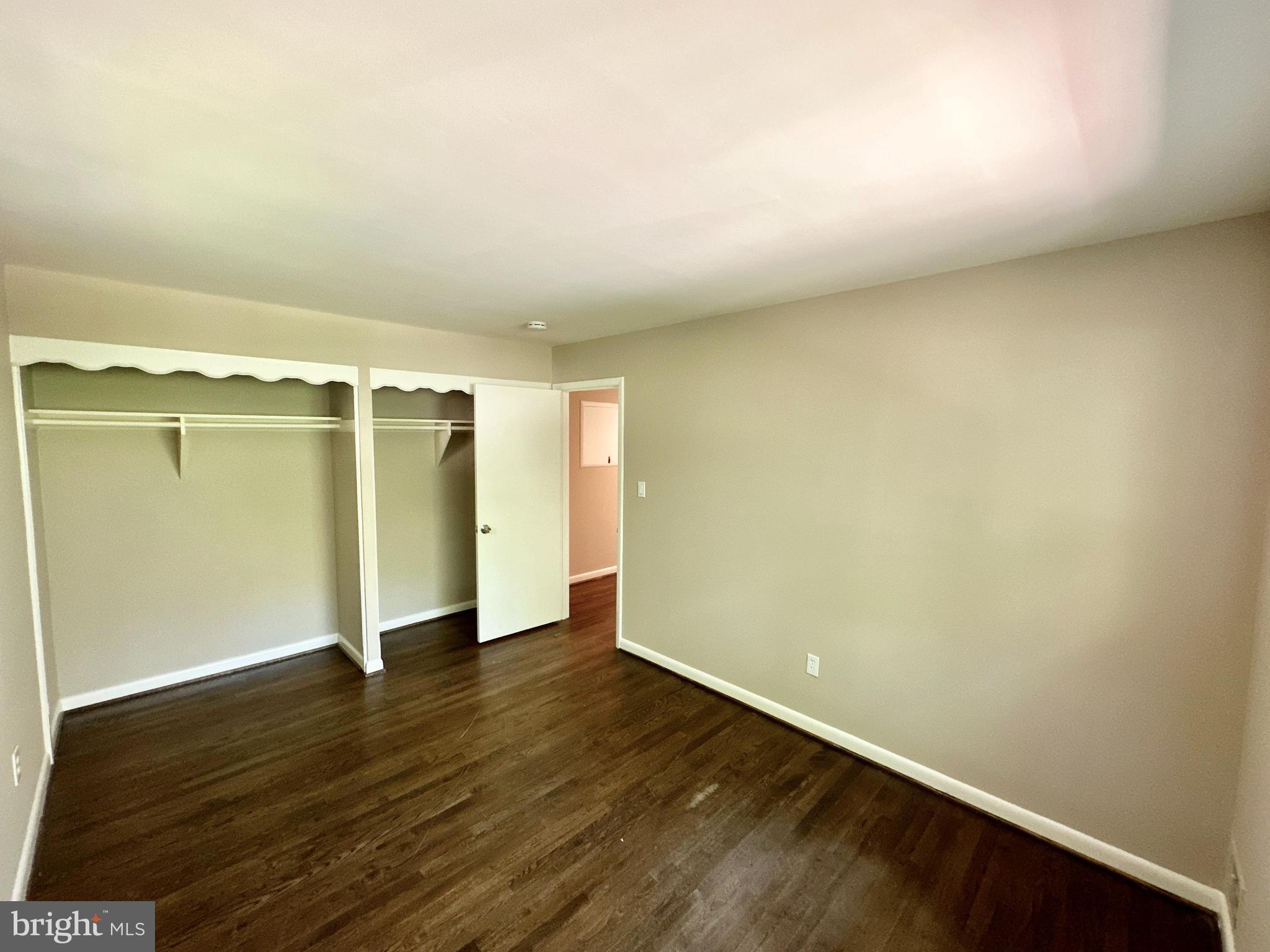 KEMP MILL ESTATES - Residential